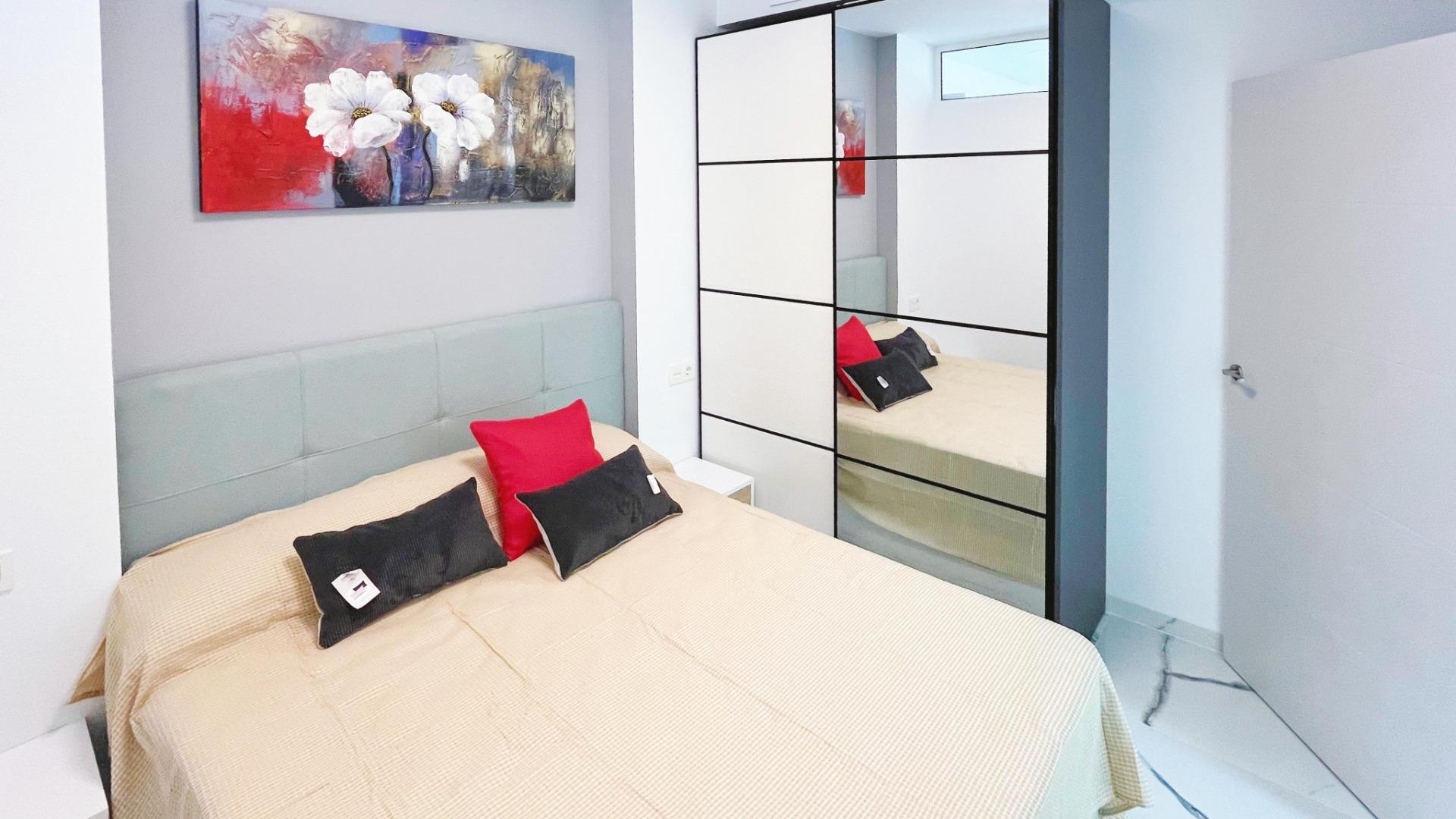 2 Bed, 2 Bath, ApartmentFor Sale, Torrevieja, Alicante 2 Bed, 2 Bath, ApartmentFor Sale, Torrevieja, Alicante