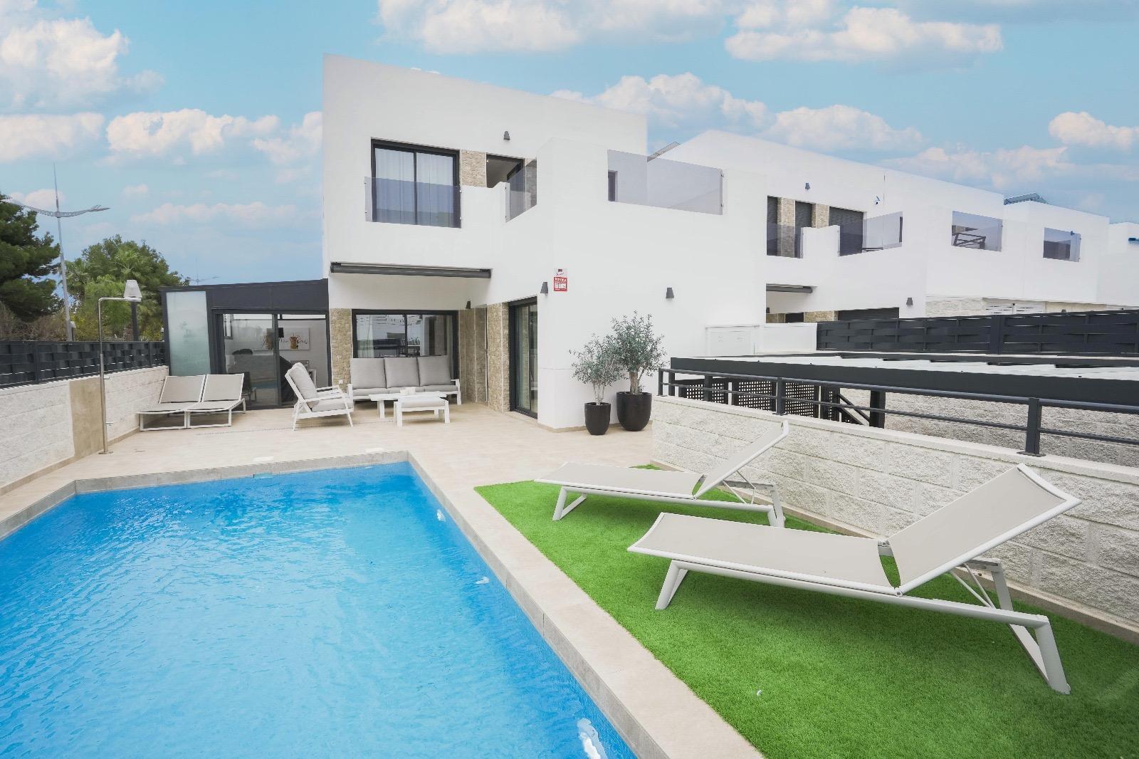 3 Bed, 2 Bath, HouseFor Sale, Dolores, Alicante 3 Bed, 2 Bath, HouseFor Sale, Dolores, Alicante