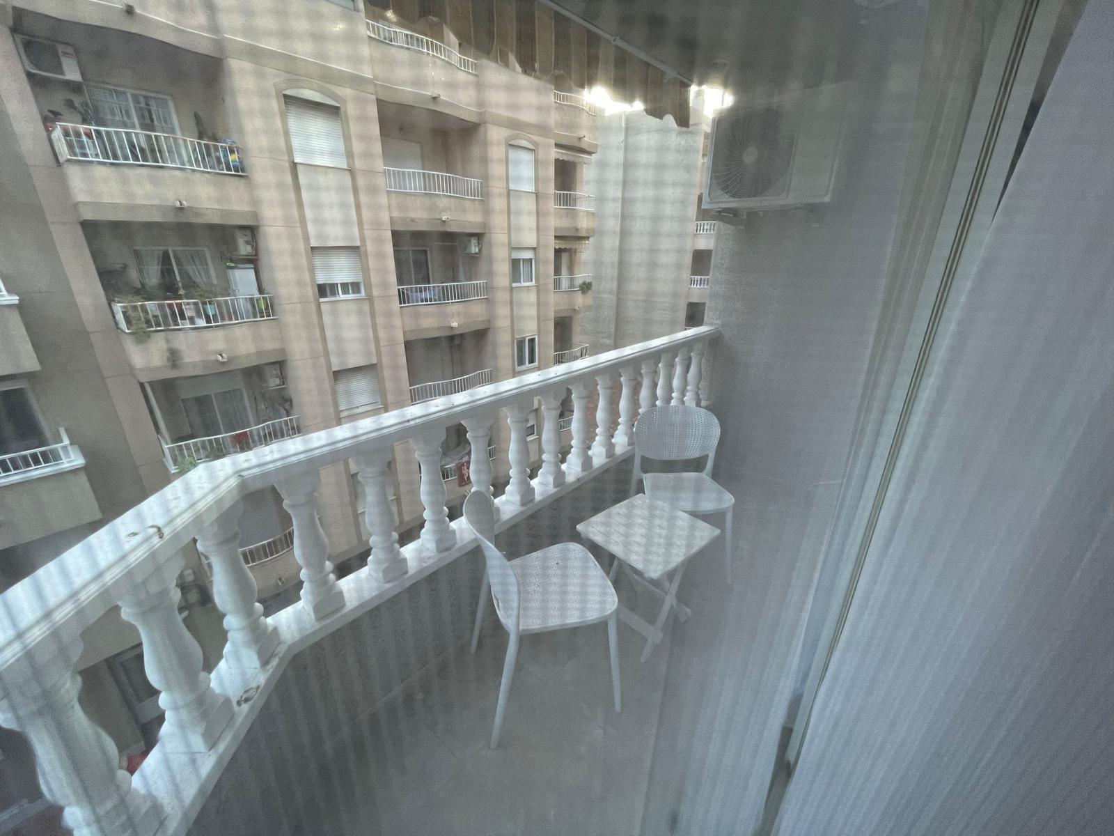 2 Bed, 1 Bath, ApartmentFor Sale, Torrevieja, Alicante 2 Bed, 1 Bath, ApartmentFor Sale, Torrevieja, Alicante