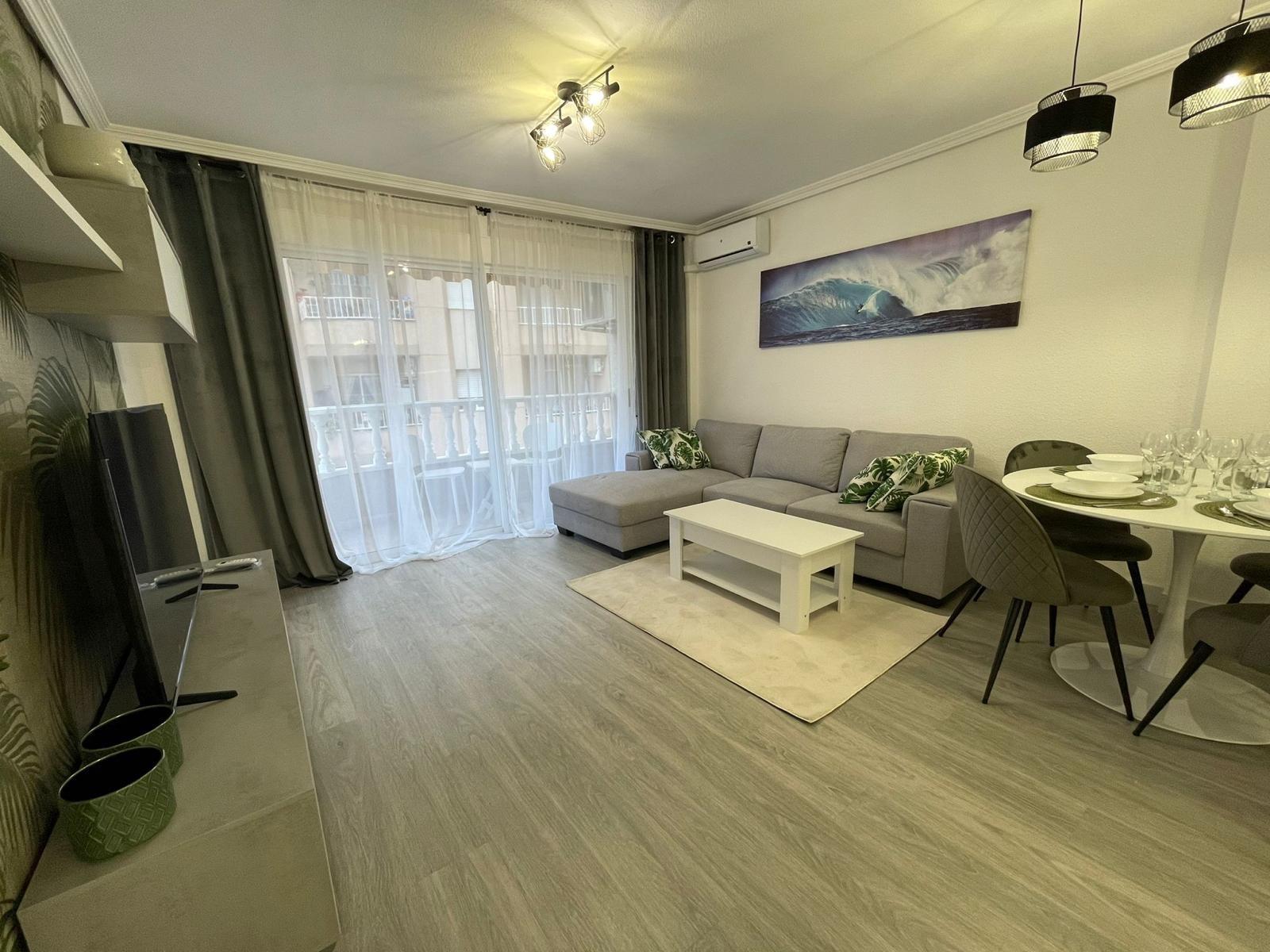 2 Bed, 1 Bath, ApartmentFor Sale, Torrevieja, Alicante 2 Bed, 1 Bath, ApartmentFor Sale, Torrevieja, Alicante