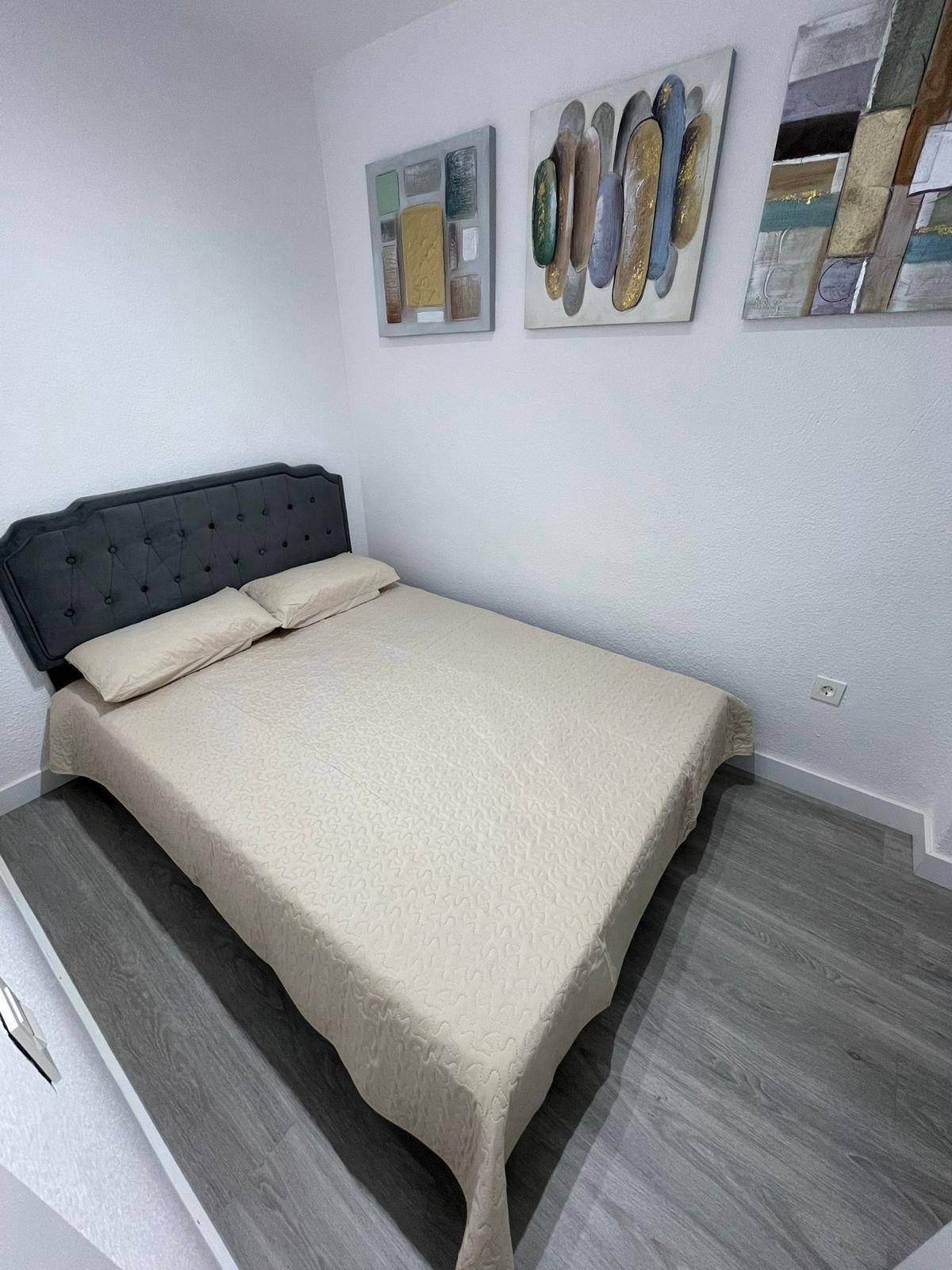 2 Bed, 1 Bath, ApartmentFor Sale, Torrevieja, Alicante 2 Bed, 1 Bath, ApartmentFor Sale, Torrevieja, Alicante