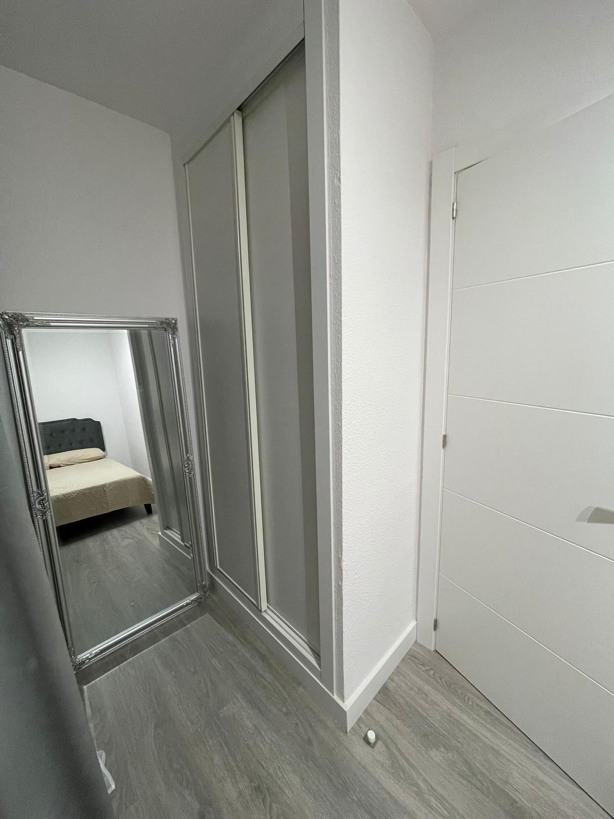 2 Bed, 1 Bath, ApartmentFor Sale, Torrevieja, Alicante 2 Bed, 1 Bath, ApartmentFor Sale, Torrevieja, Alicante