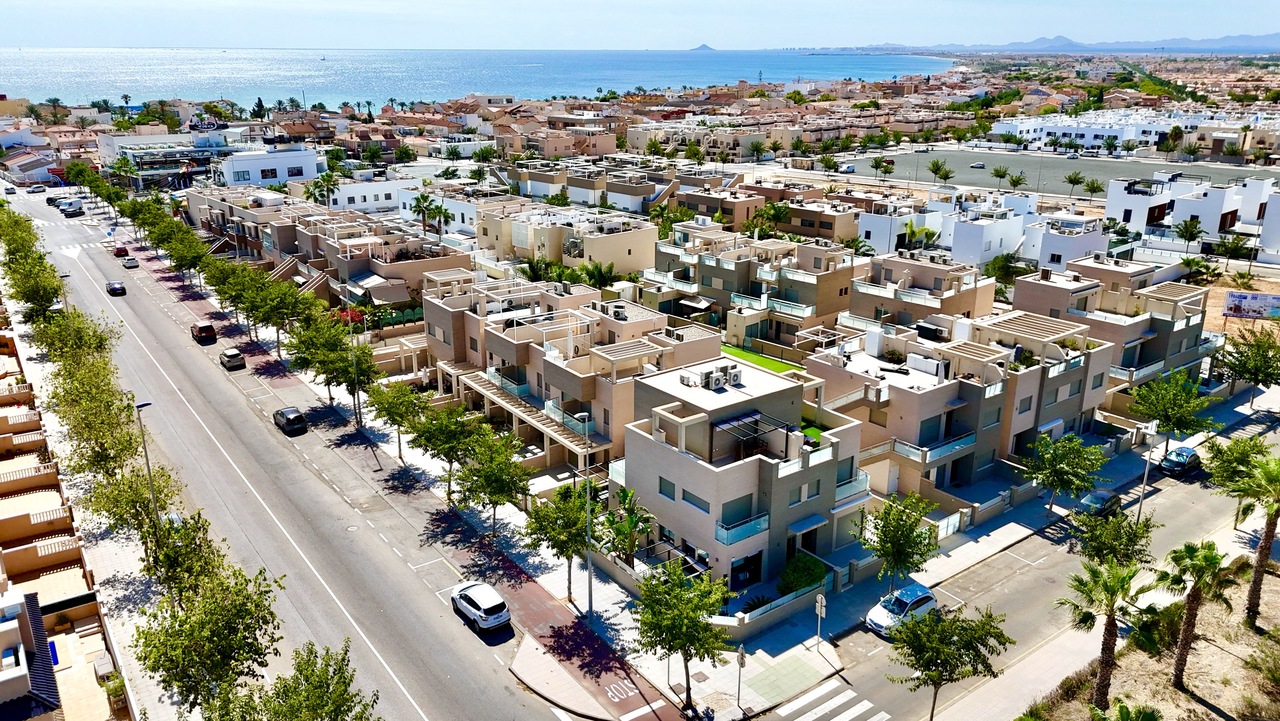 4 Bed, 4 Bath, HouseFor Sale, Torre De La Horadada, Alicante 4 Bed, 4 Bath, HouseFor Sale, Torre De La Horadada, Alicante