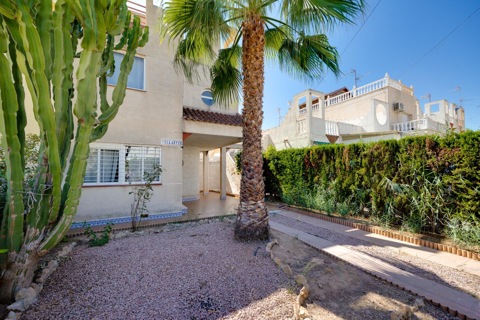 3 Bed, 2 Bath, HouseFor Sale, Torrevieja, Alicante 3 Bed, 2 Bath, HouseFor Sale, Torrevieja, Alicante