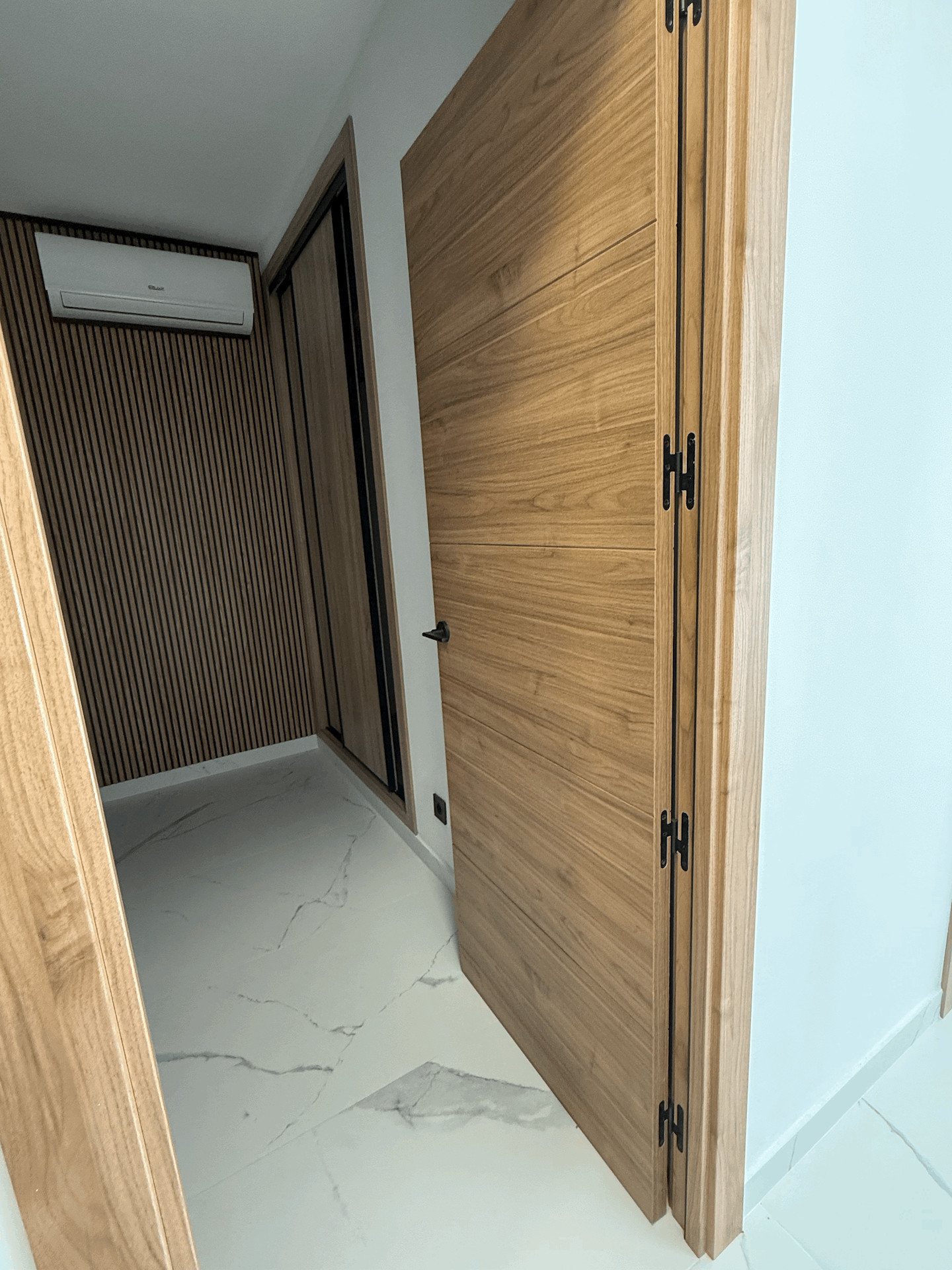 2 Bed, 1 Bath, ApartmentFor Sale, Torrevieja, Alicante