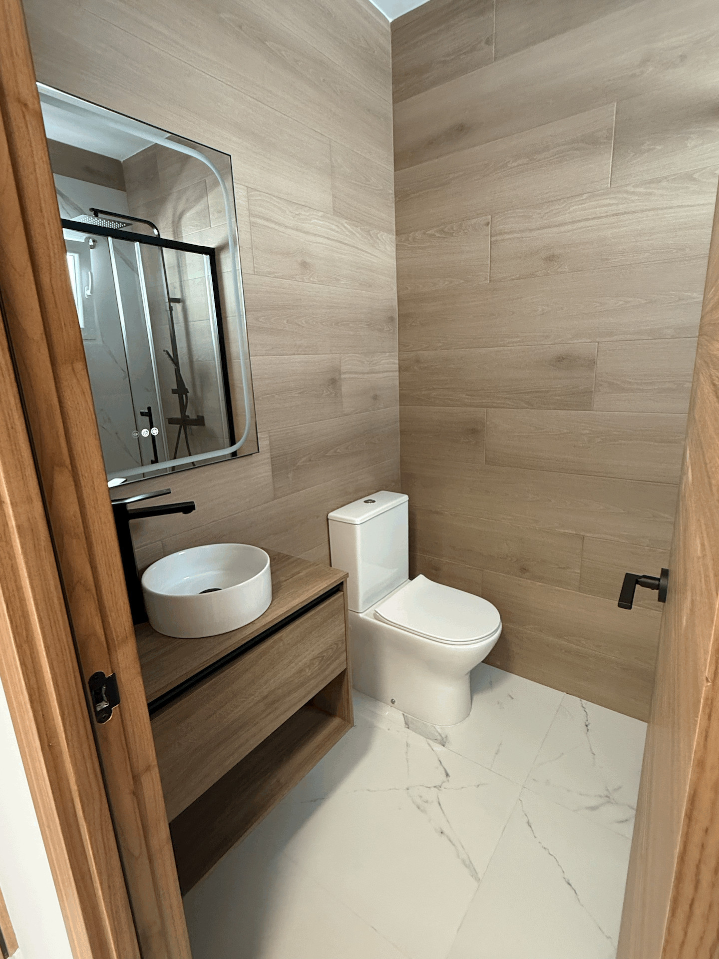 2 Bed, 1 Bath, ApartmentFor Sale, Torrevieja, Alicante