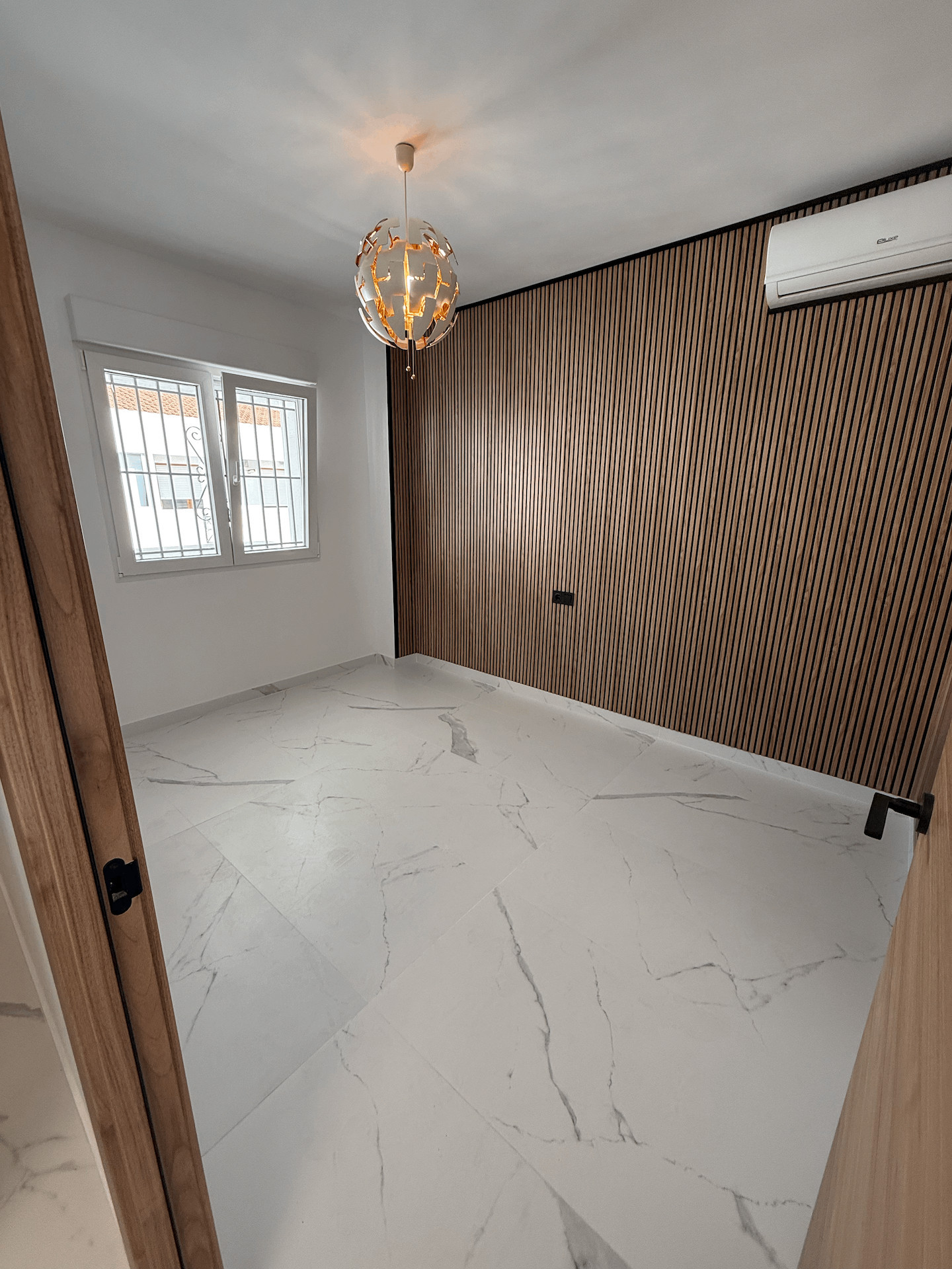 2 Bed, 1 Bath, ApartmentFor Sale, Torrevieja, Alicante