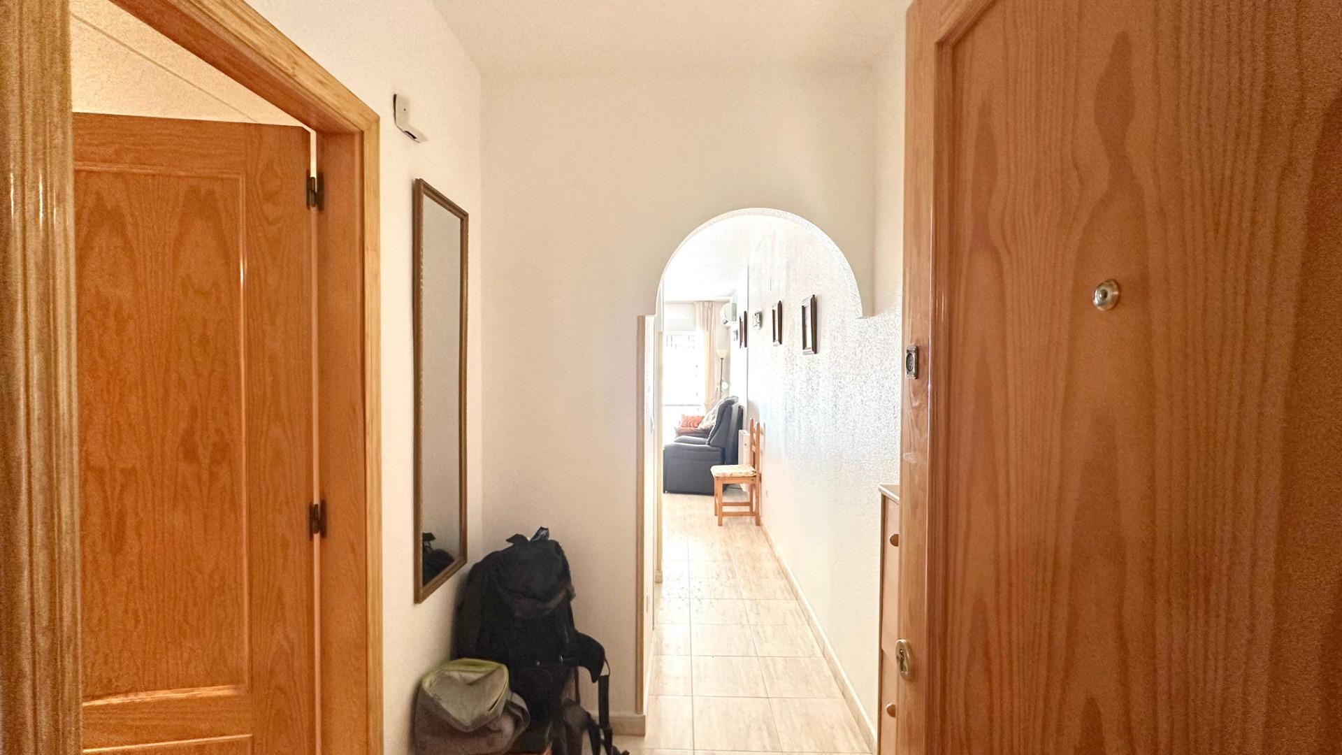 2 Bed, 1 Bath, ApartmentFor Sale, Torrevieja, Alicante