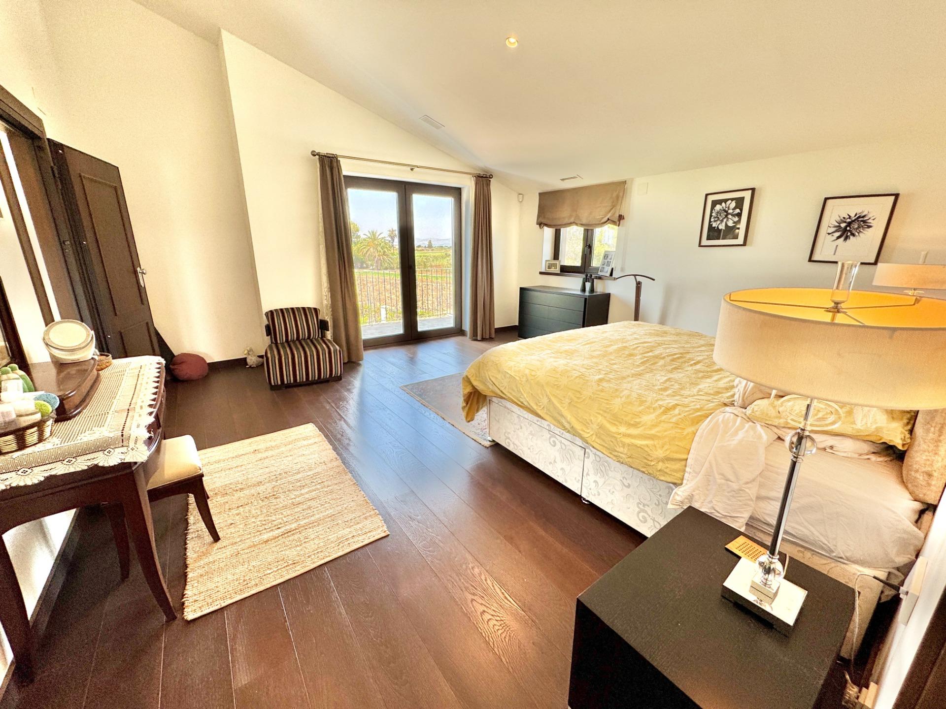 4 Bed, 3 Bath, HouseFor Sale, Dolores, Alicante