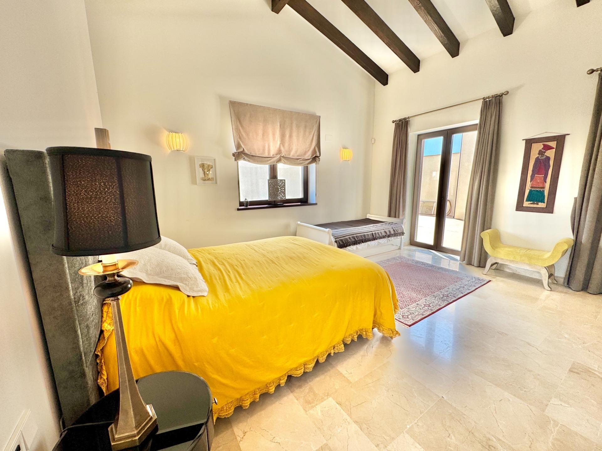 4 Bed, 3 Bath, HouseFor Sale, Dolores, Alicante