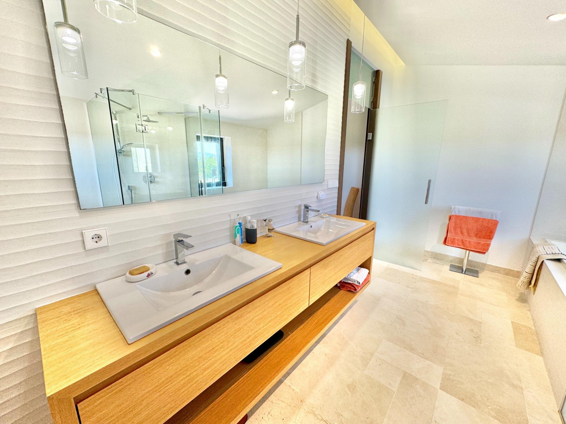 4 Bed, 3 Bath, HouseFor Sale, Dolores, Alicante