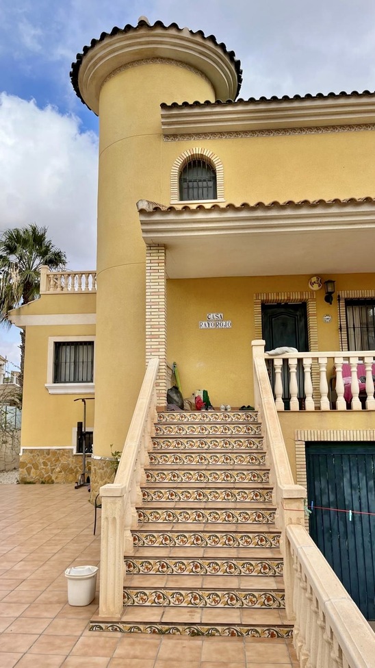 3 Bed, 2 Bath, HouseFor Sale, Villamartin, Alicante