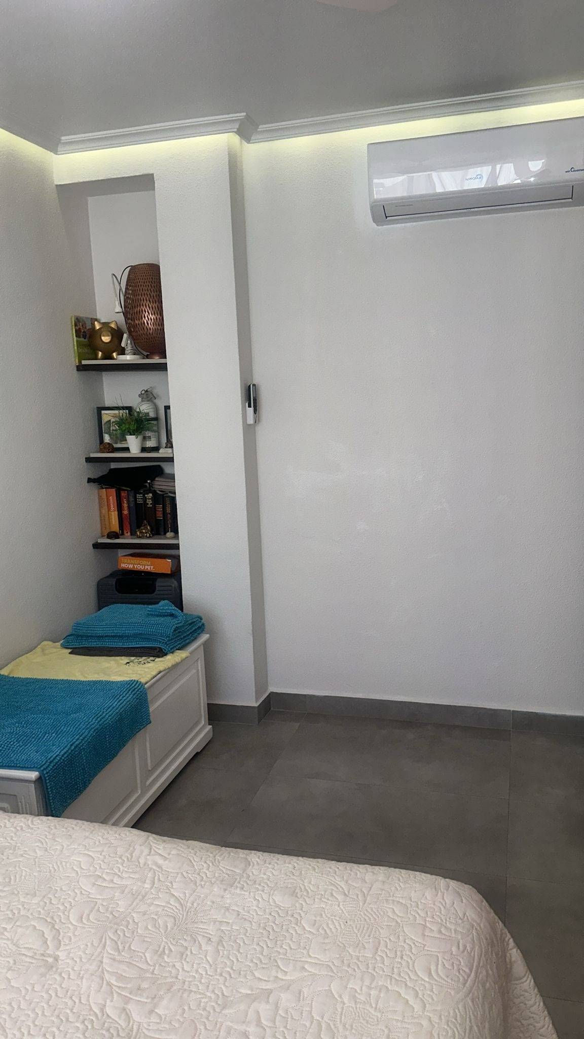 3 Bed, 2 Bath, ApartmentFor Sale, Torrevieja, Alicante 3 Bed, 2 Bath, ApartmentFor Sale, Torrevieja, Alicante