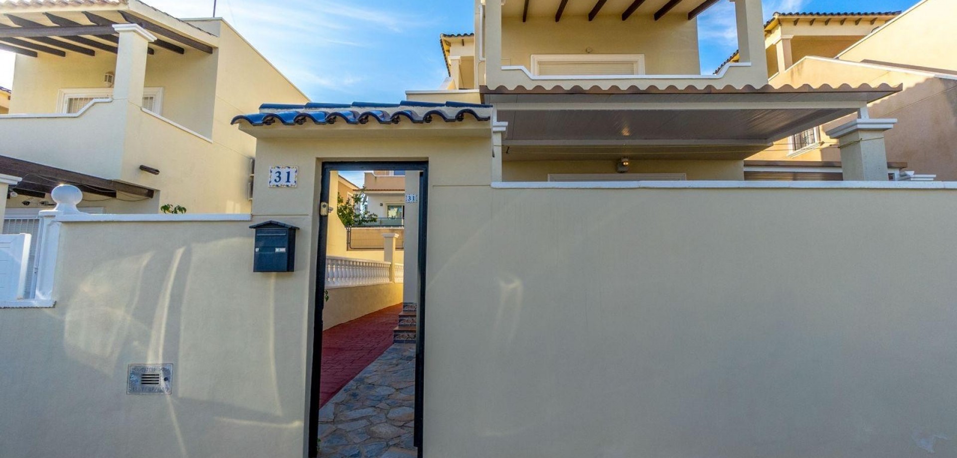 3 Bed, 2 Bath, HouseFor Sale, Orihuela Costa, Alicante