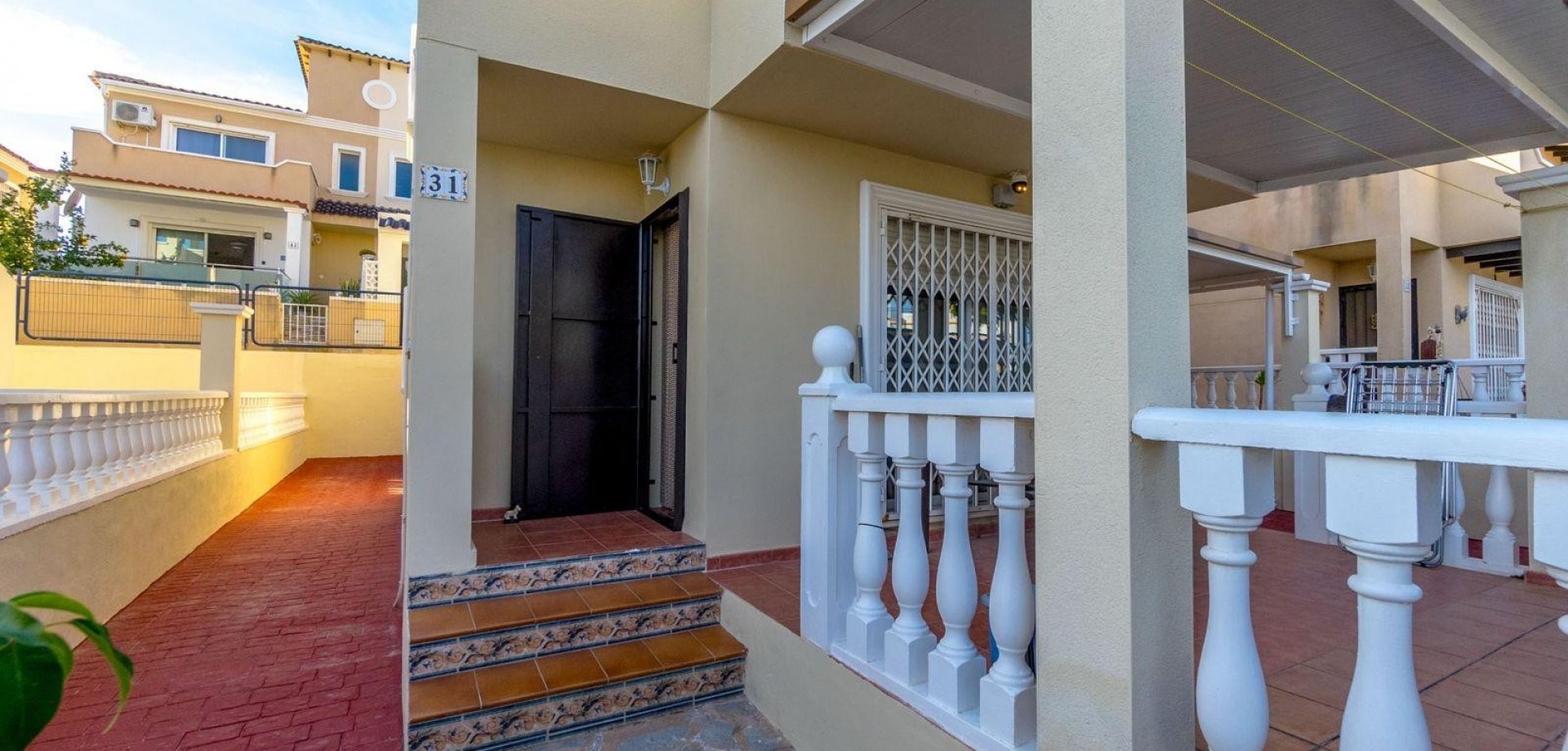 3 Bed, 2 Bath, HouseFor Sale, Orihuela Costa, Alicante