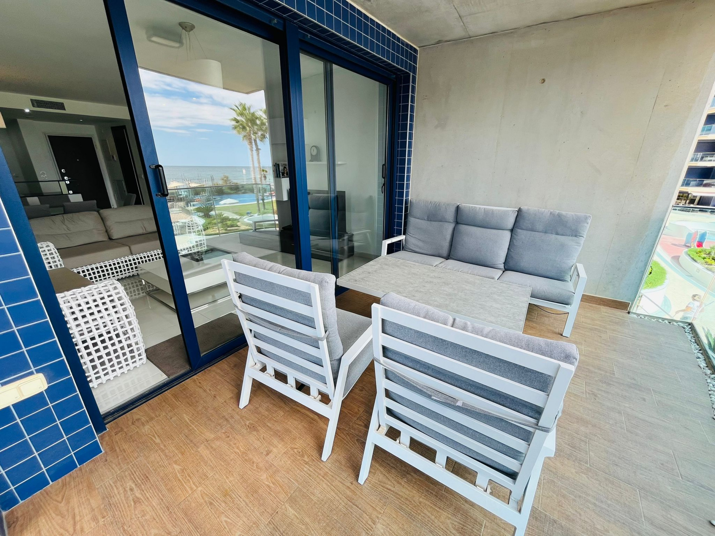 3 Bed, 2 Bath, ApartmentFor Sale, Punta Prima, Alicante