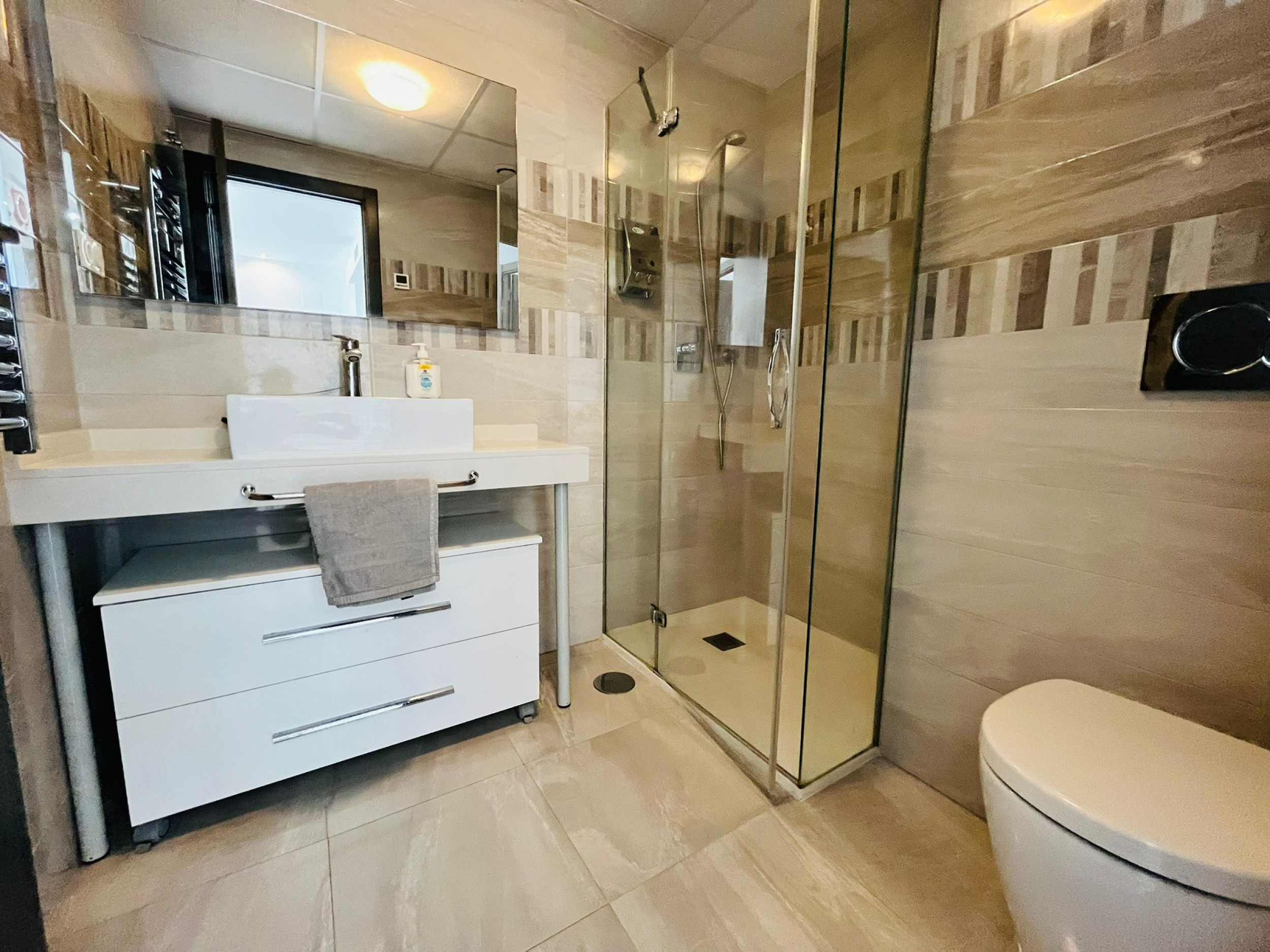 3 Bed, 2 Bath, ApartmentFor Sale, Punta Prima, Alicante