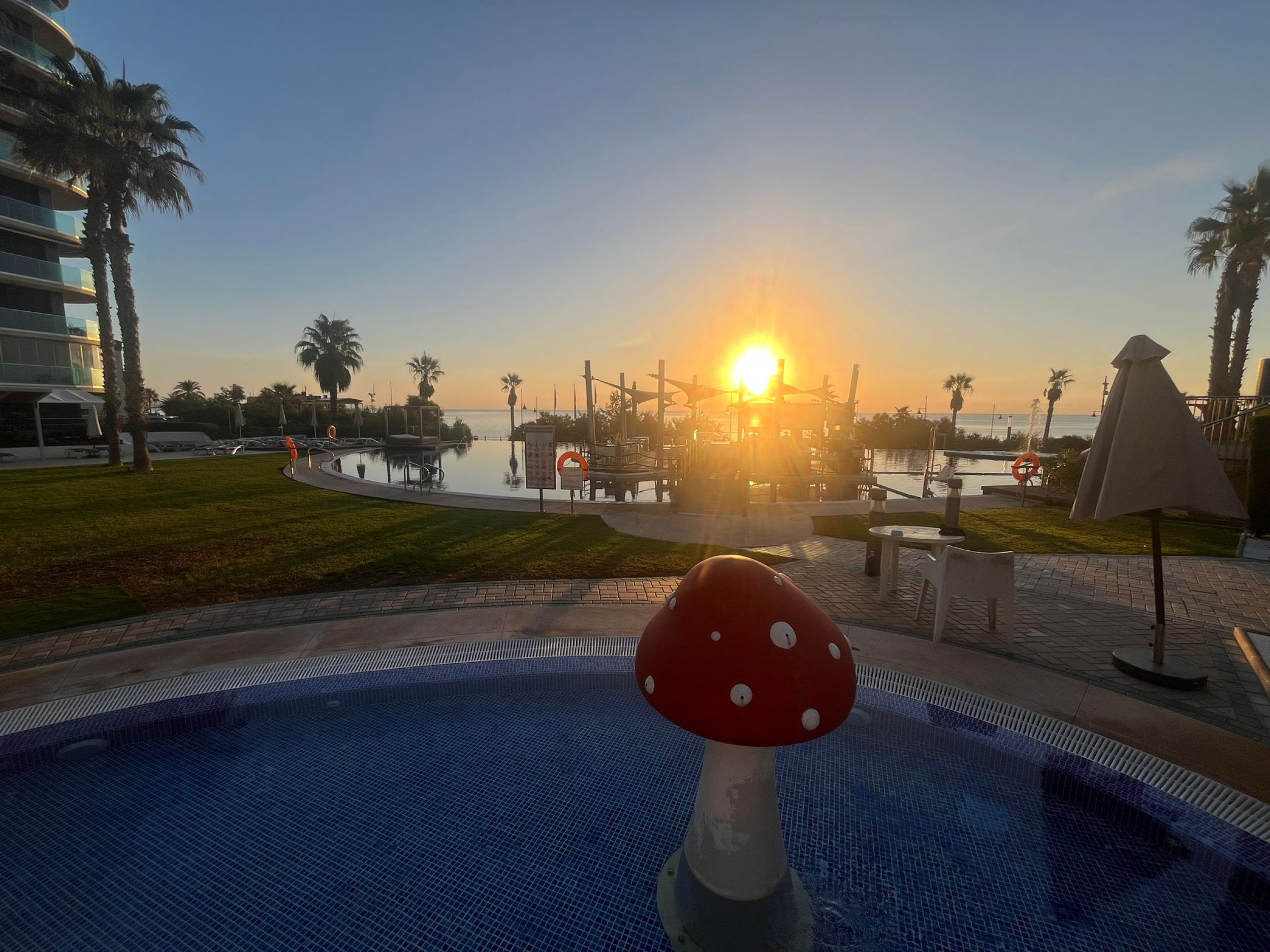 3 Bed, 2 Bath, ApartmentFor Sale, Punta Prima, Alicante