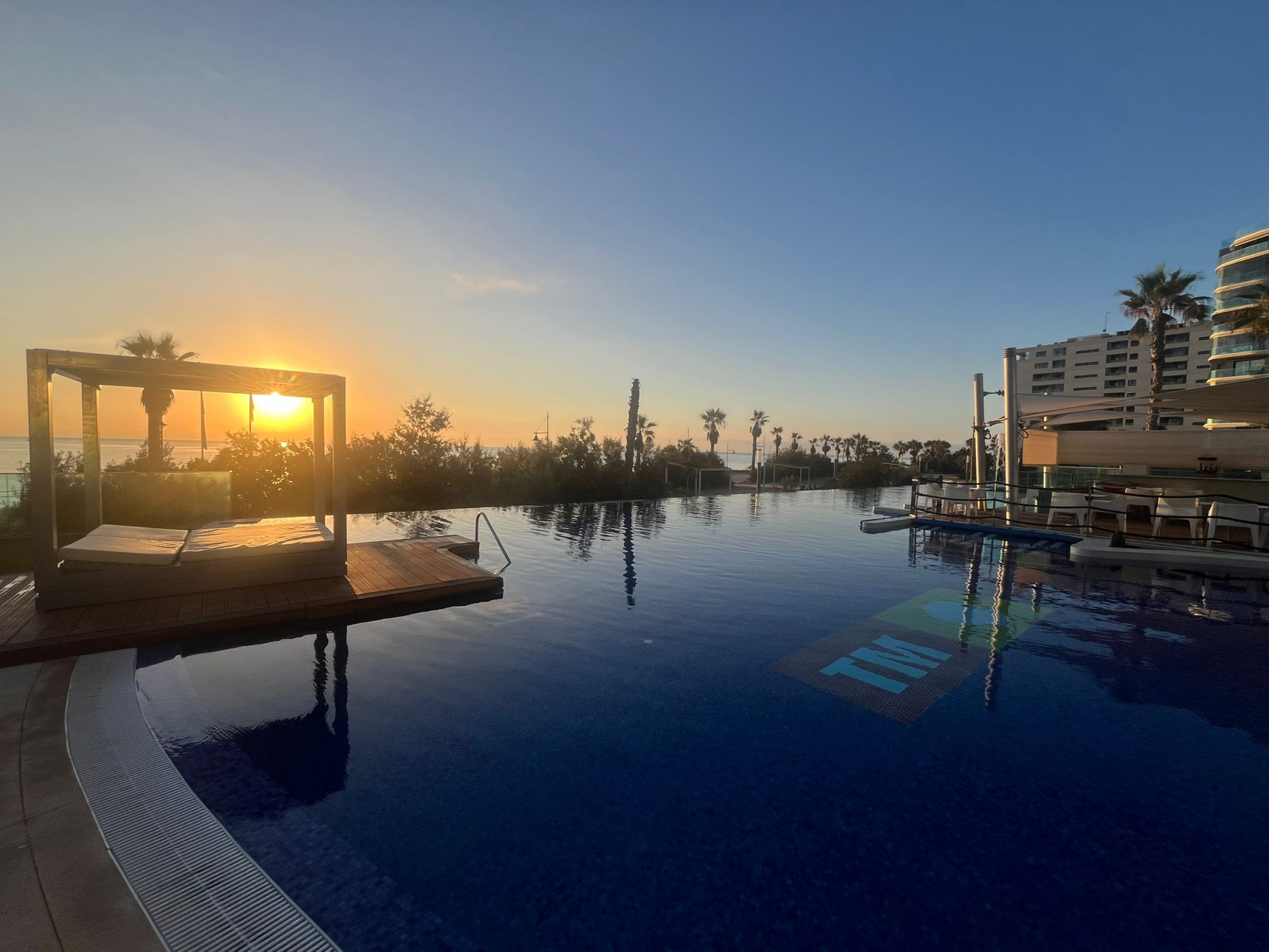 3 Bed, 2 Bath, ApartmentFor Sale, Punta Prima, Alicante