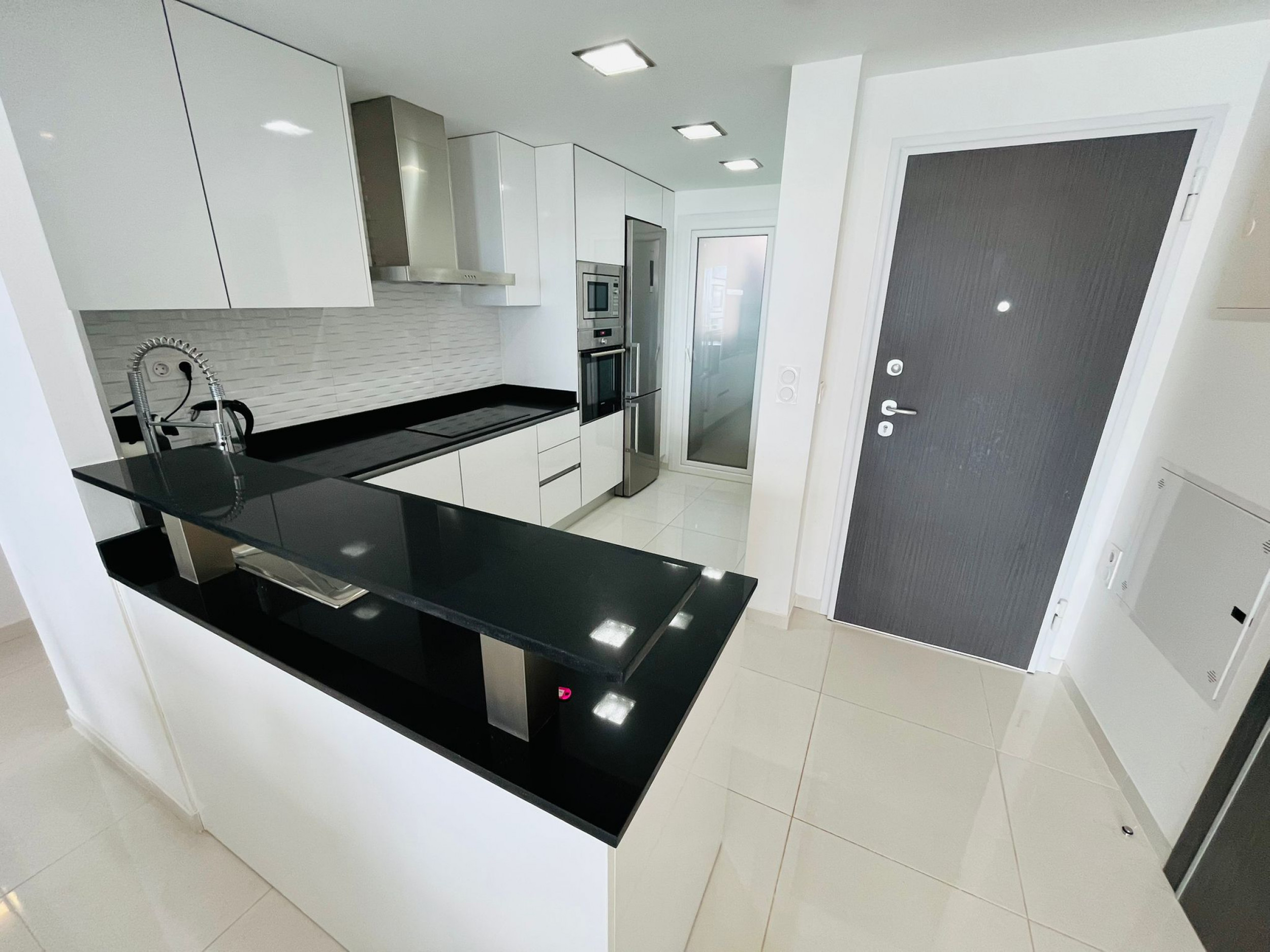 3 Bed, 2 Bath, ApartmentFor Sale, Punta Prima, Alicante