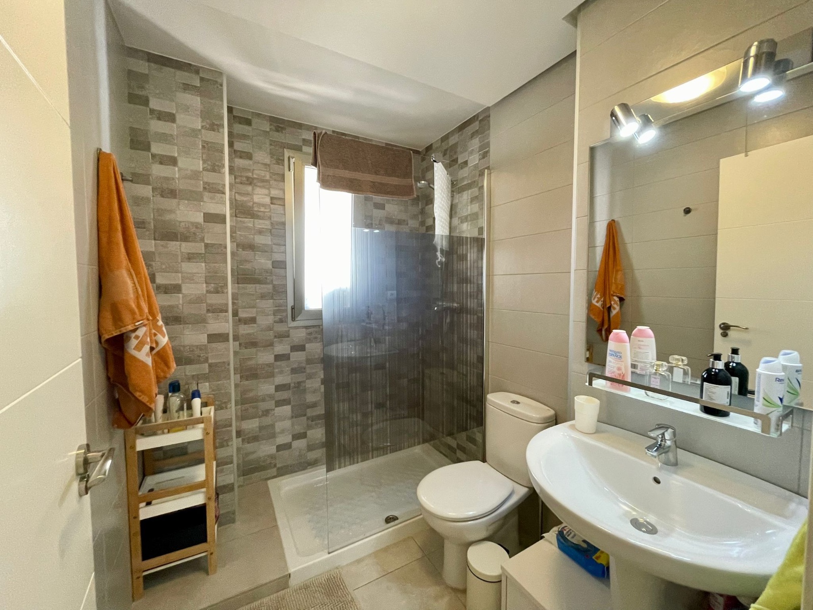 2 Bed, 2 Bath, ApartmentFor Sale, Orihuela Costa, Alicante