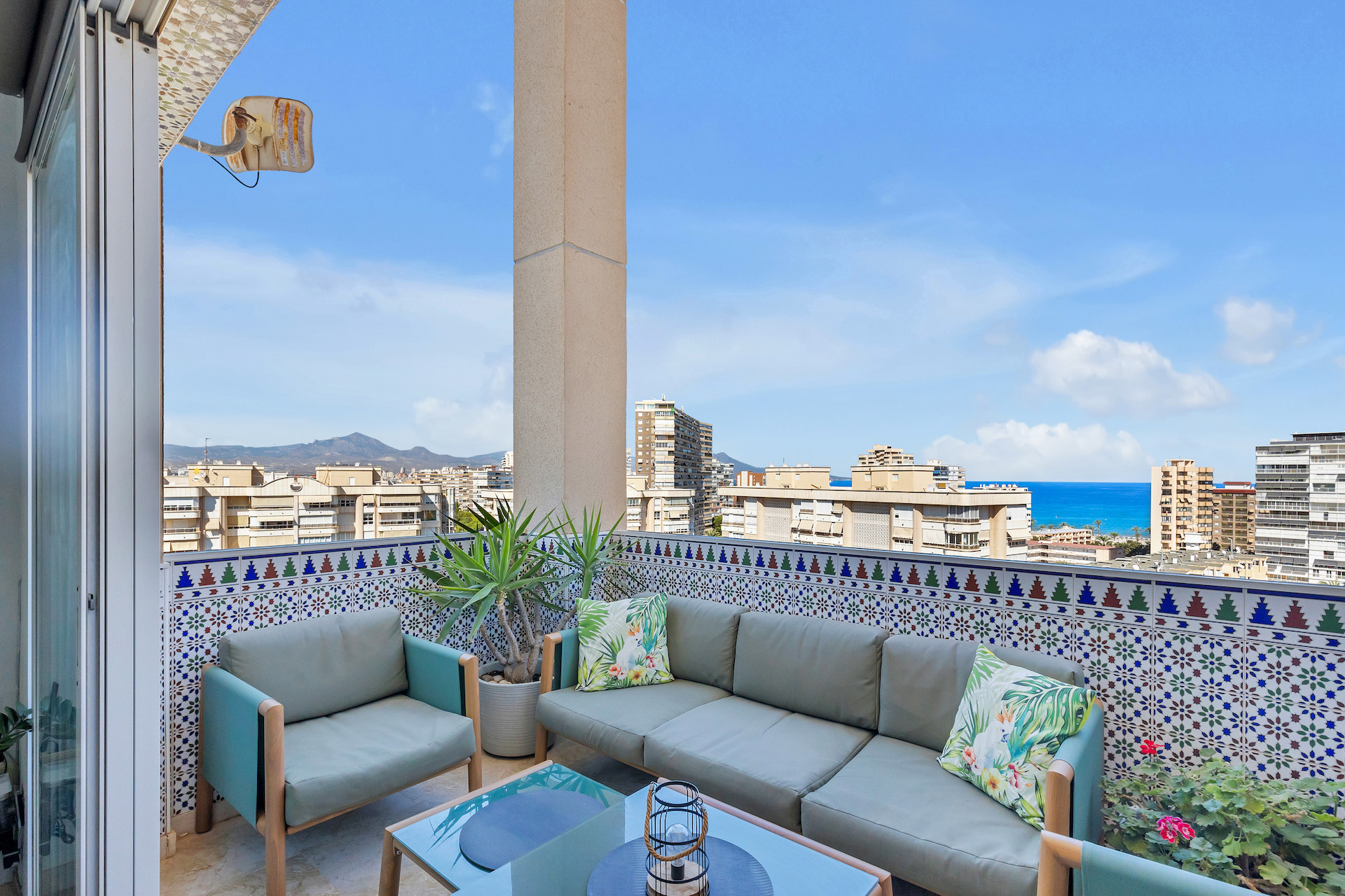 3 Bed, 2 Bath, ApartmentFor Sale, San Juan De Alicante, Alicante