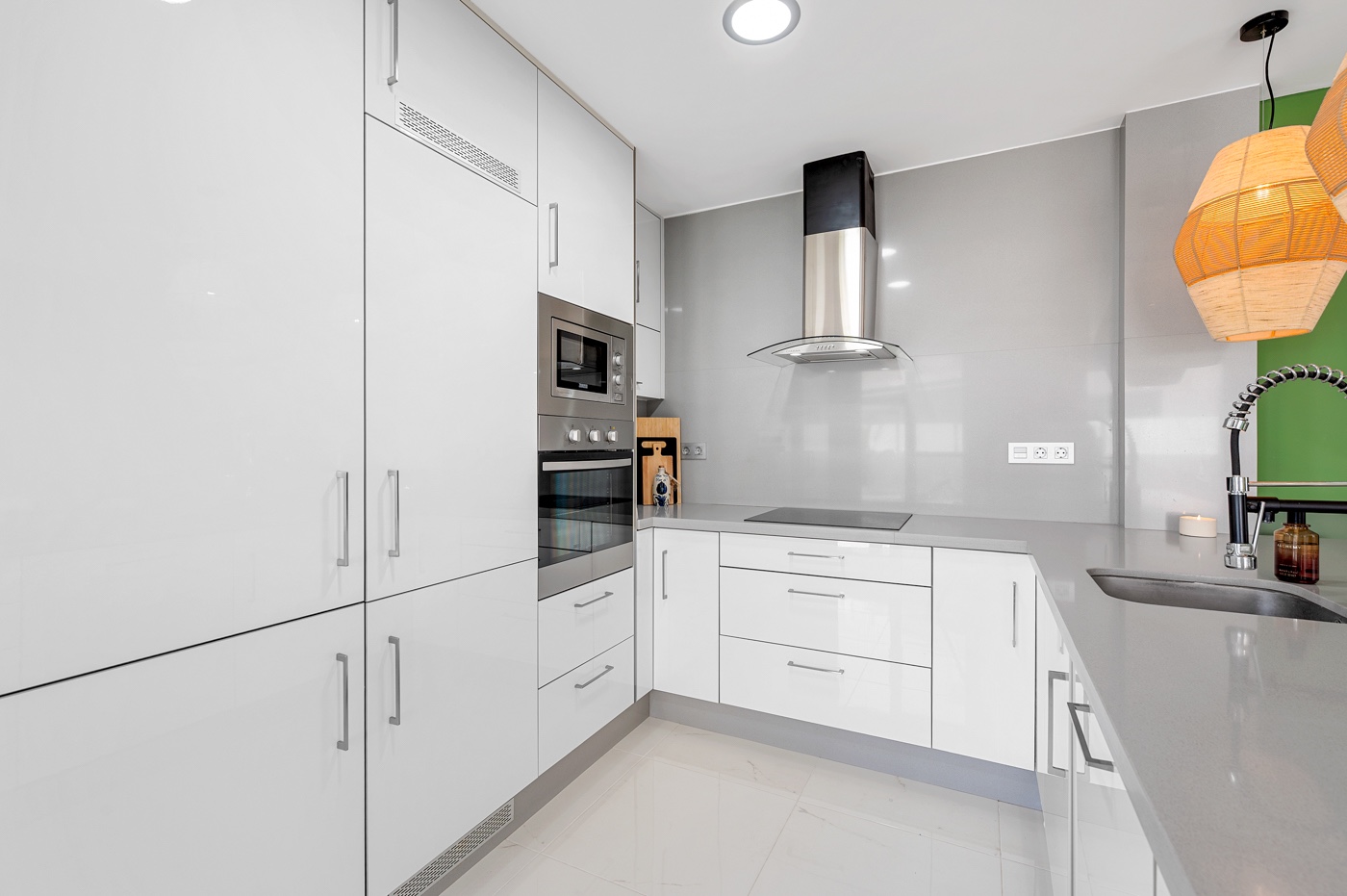 3 Bed, 2 Bath, HouseFor Sale, Orihuela Costa, Alicante