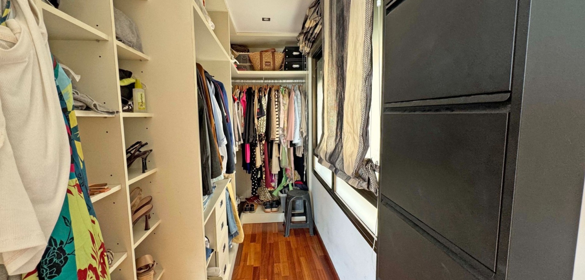 4 Bed, 3 Bath, ApartmentFor Sale, Torrevieja, Alicante