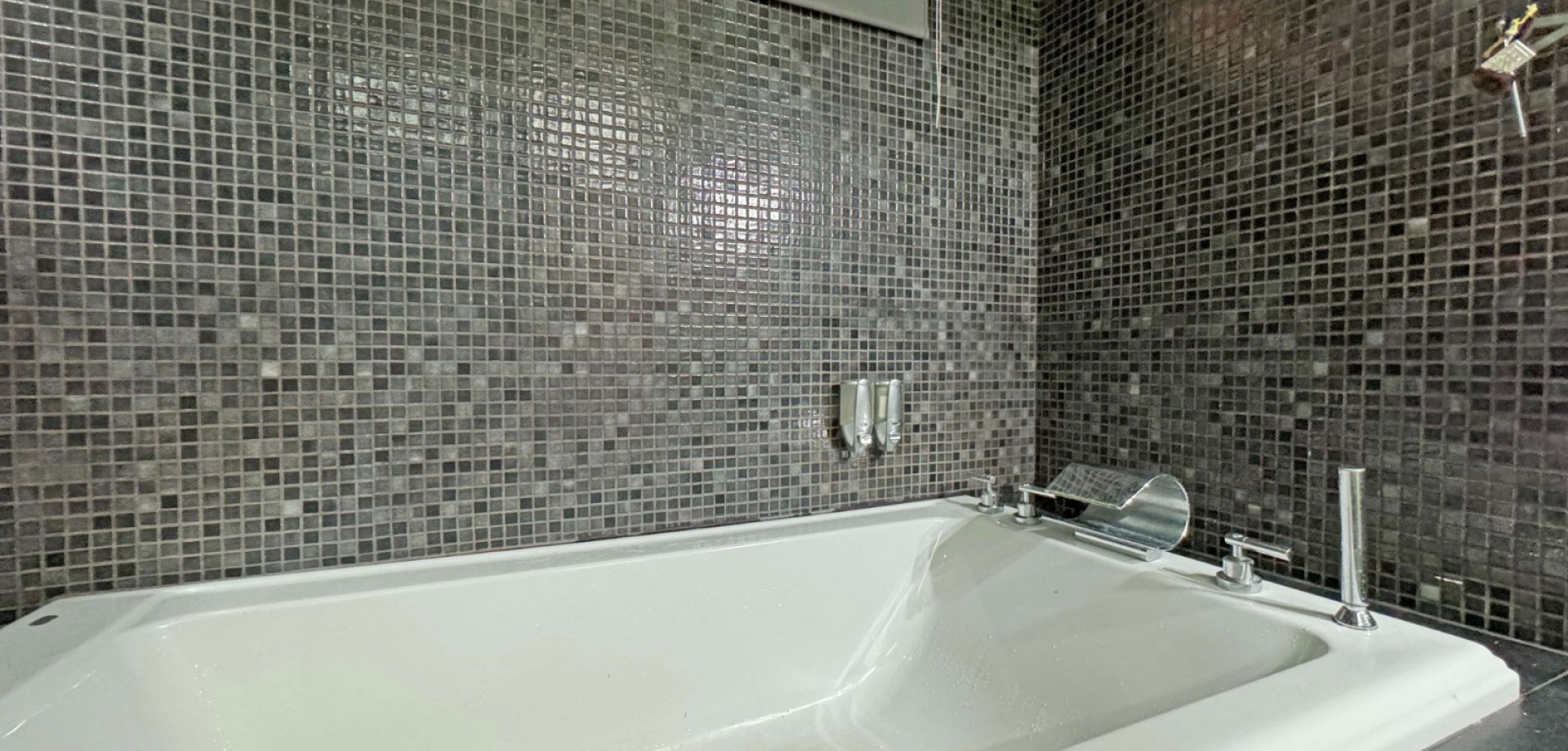 4 Bed, 3 Bath, ApartmentFor Sale, Torrevieja, Alicante