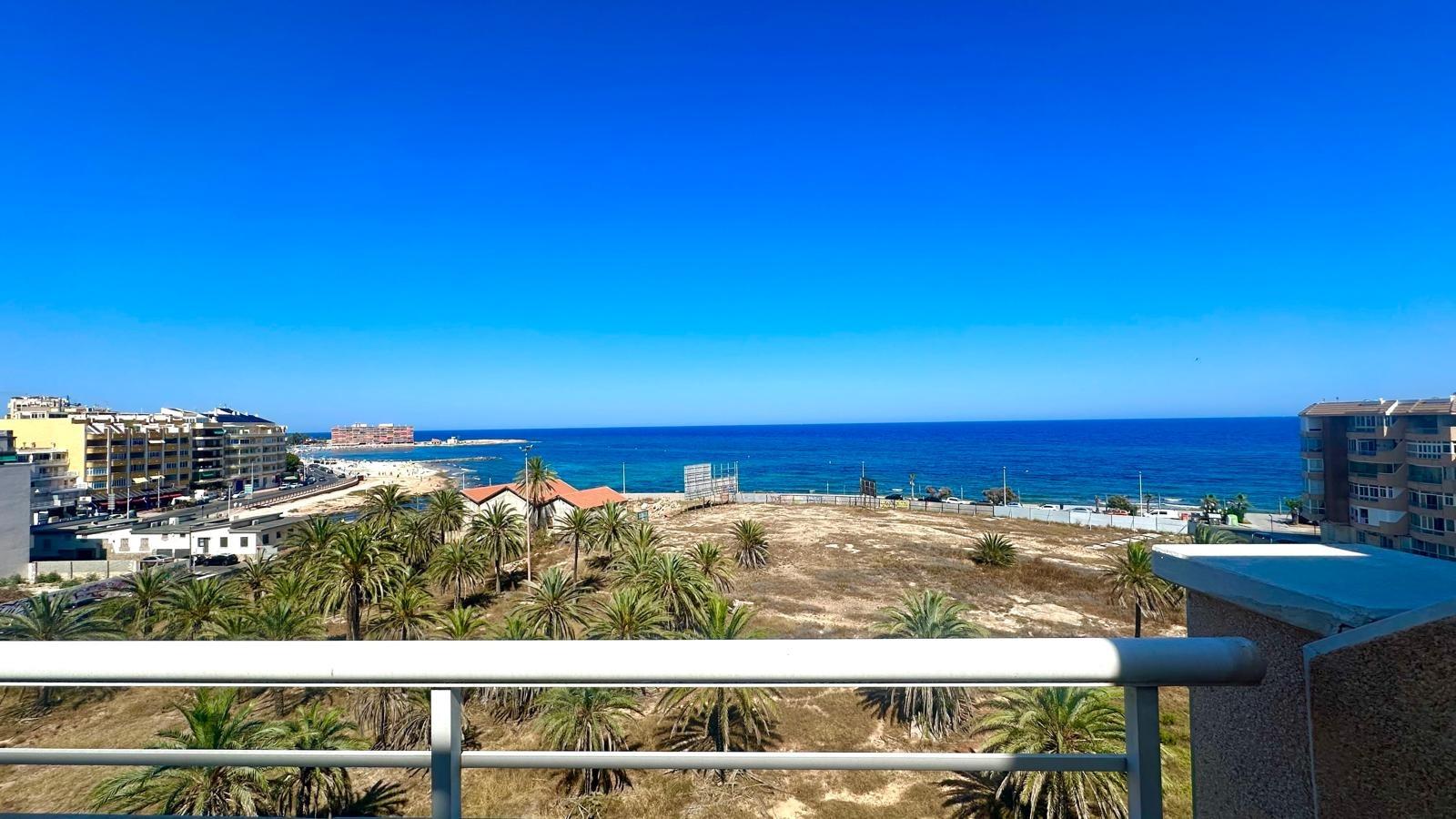 2 Bed, 2 Bath, ApartmentFor Sale, Torrevieja, Alicante 2 Bed, 2 Bath, ApartmentFor Sale, Torrevieja, Alicante