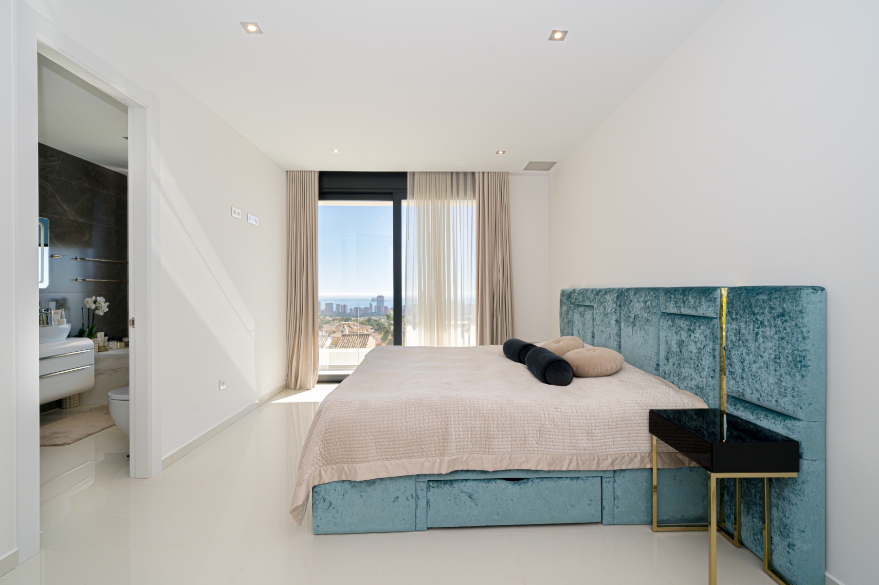 5 Bed, 6 Bath, HouseFor Sale, Finestrat, Alicante