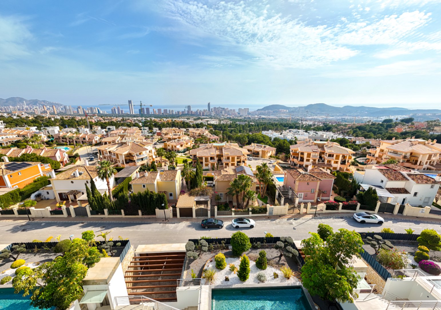 5 Bed, 6 Bath, HouseFor Sale, Finestrat, Alicante