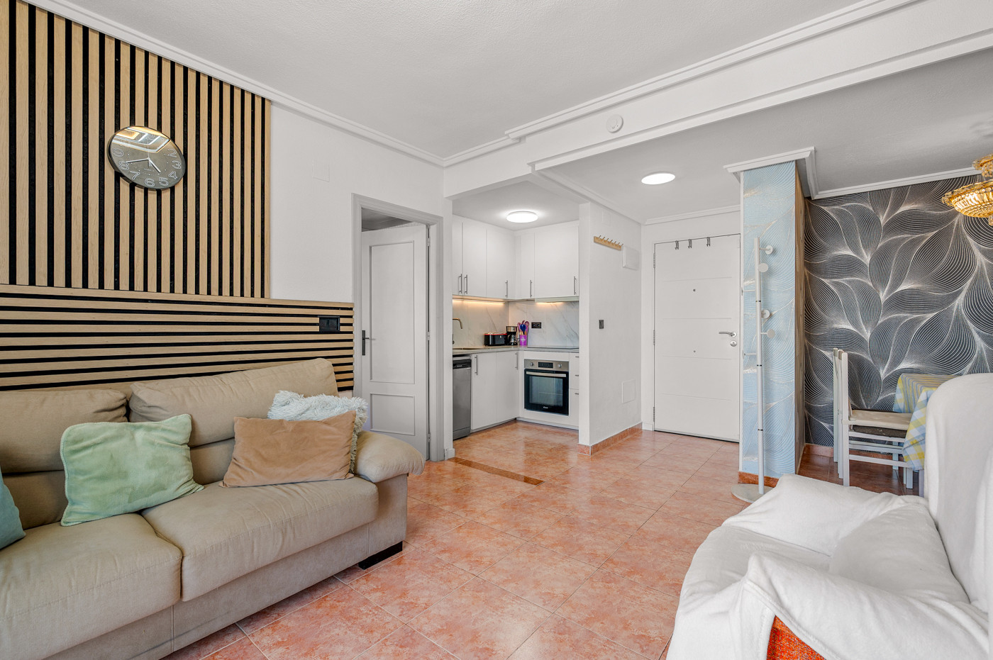 3 Bed, 2 Bath, ApartmentFor Sale, Torrevieja, Alicante 3 Bed, 2 Bath, ApartmentFor Sale, Torrevieja, Alicante