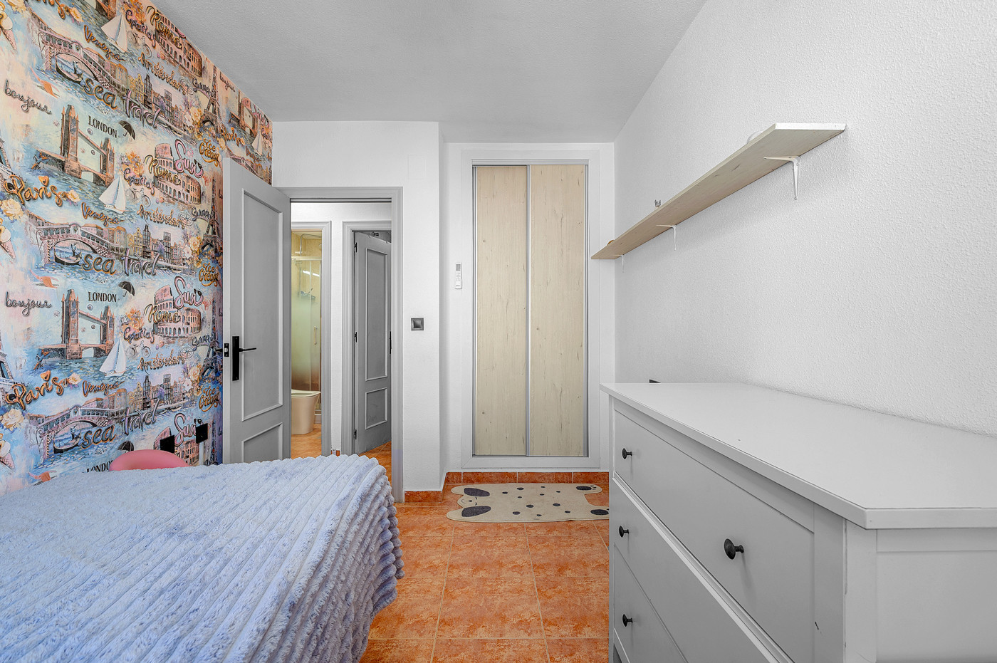 3 Bed, 2 Bath, ApartmentFor Sale, Torrevieja, Alicante 3 Bed, 2 Bath, ApartmentFor Sale, Torrevieja, Alicante