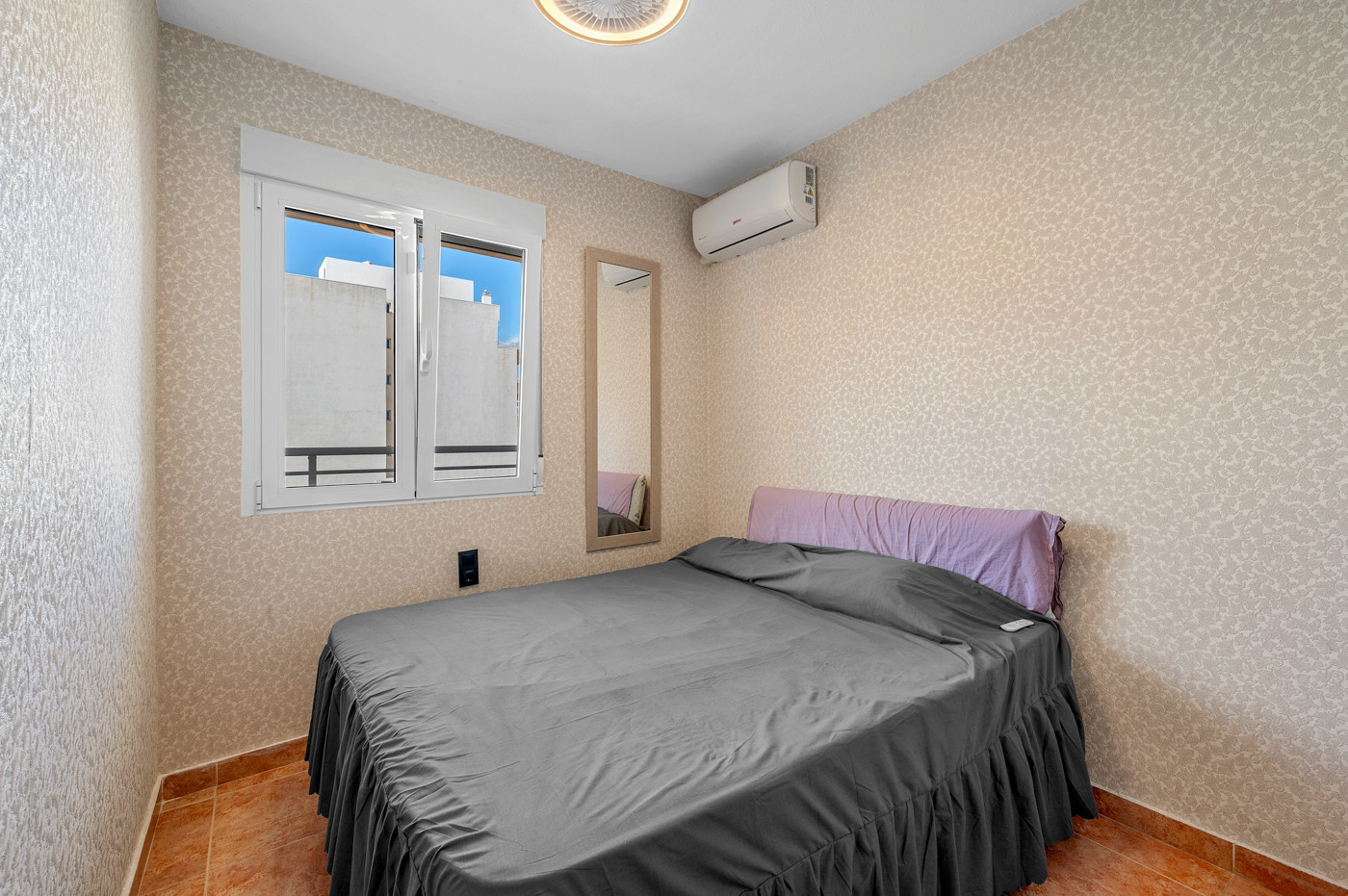 3 Bed, 2 Bath, ApartmentFor Sale, Torrevieja, Alicante 3 Bed, 2 Bath, ApartmentFor Sale, Torrevieja, Alicante