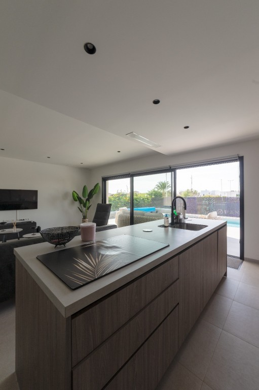 4 Bed, 3 Bath, HouseFor Sale, Los Montesinos, Alicante