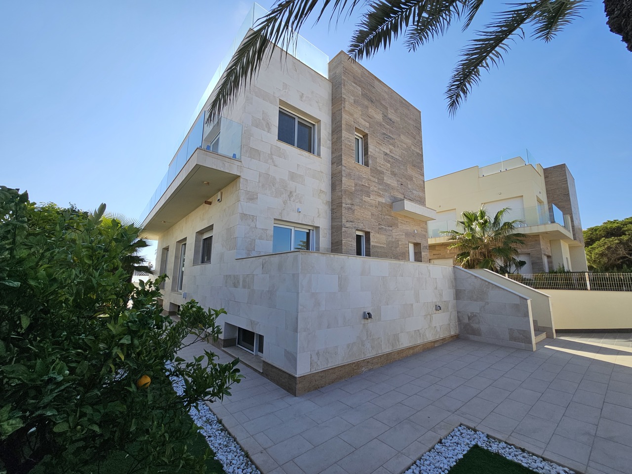 5 Bed, 4 Bath, HouseFor Sale, La Zenia, Alicante