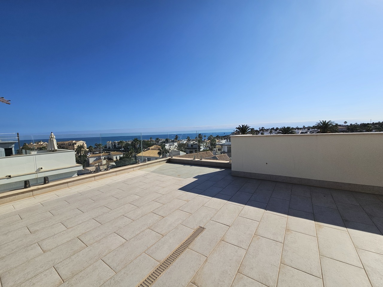 5 Bed, 4 Bath, HouseFor Sale, La Zenia, Alicante