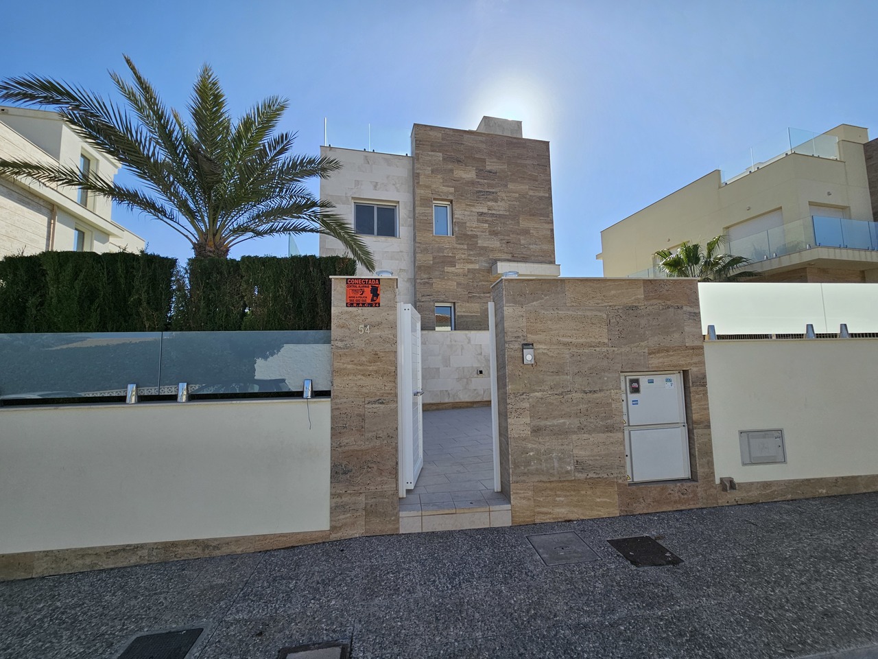 5 Bed, 4 Bath, HouseFor Sale, La Zenia, Alicante