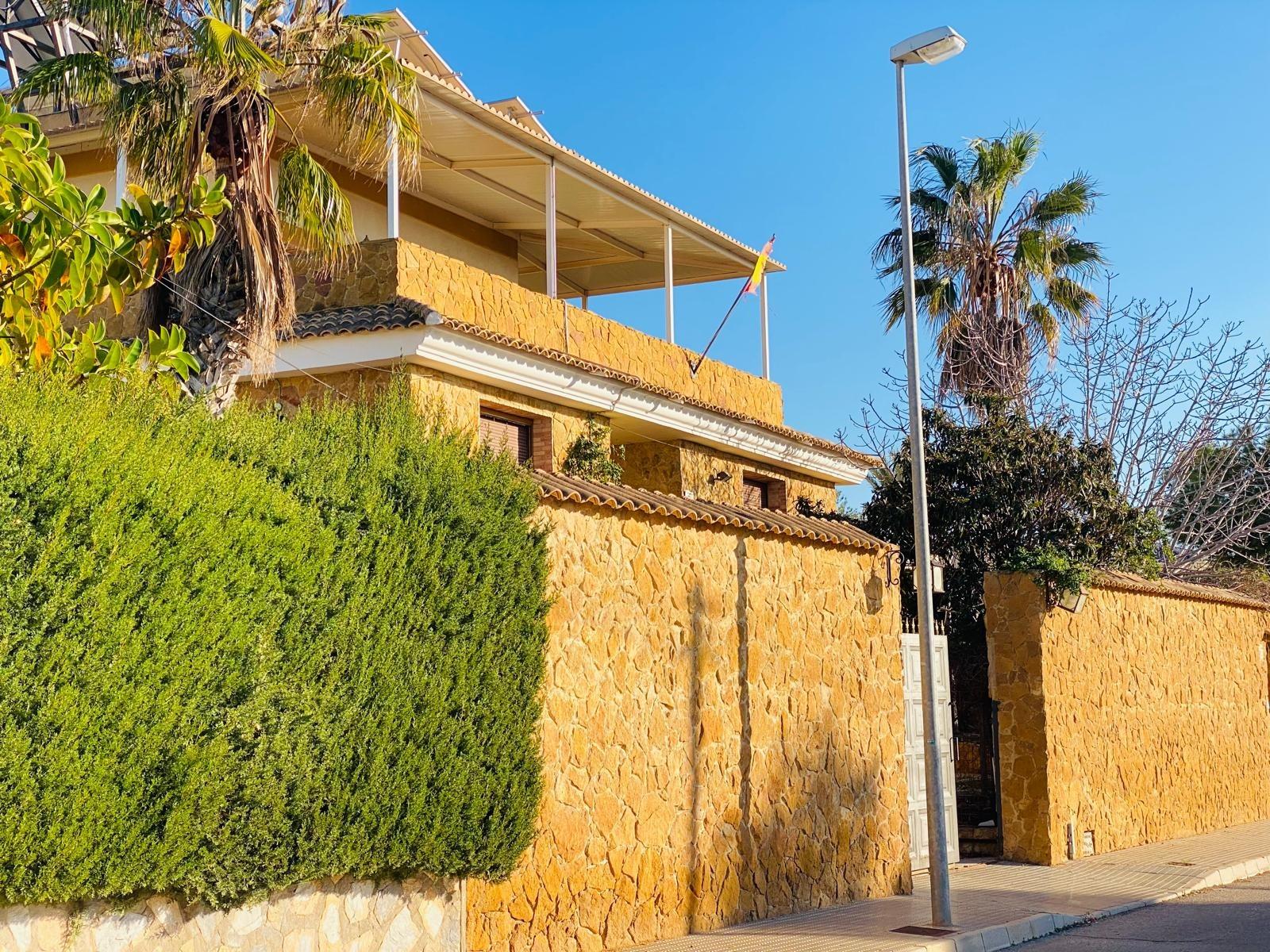 2 Bed, 2 Bath, HouseFor Sale, Orihuela Costa, Alicante