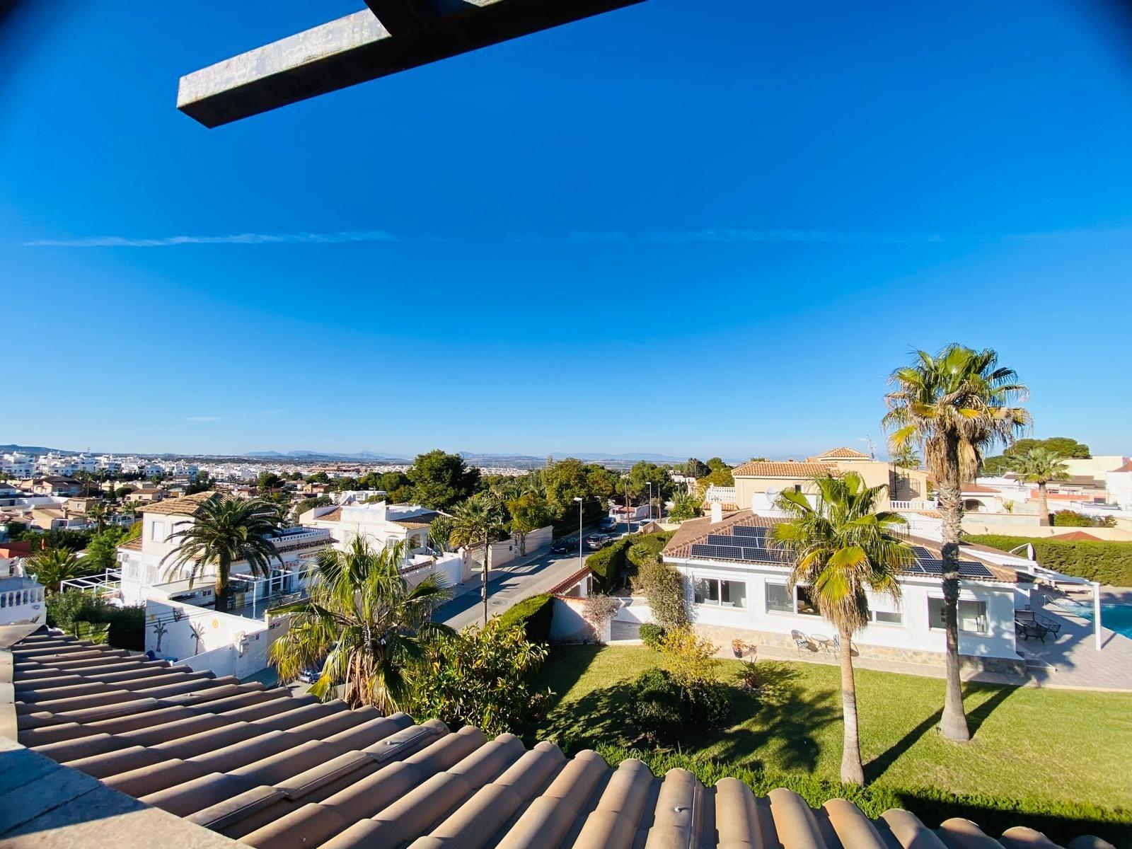 2 Bed, 2 Bath, HouseFor Sale, Orihuela Costa, Alicante