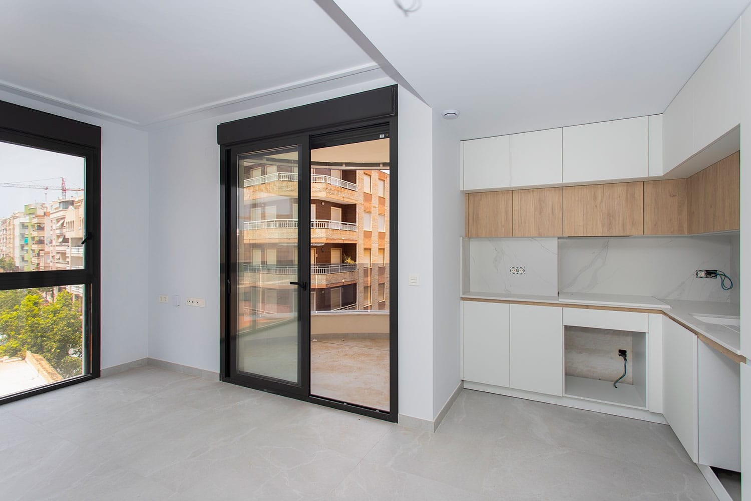 2 Bed, 2 Bath, ApartmentFor Sale, Torrevieja, Alicante