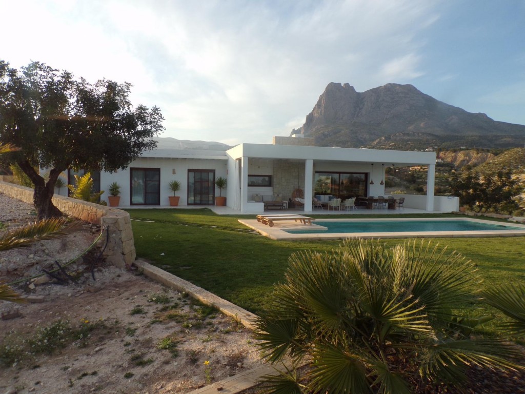 4 Bed, 3 Bath, HouseFor Sale, Finestrat, Alicante