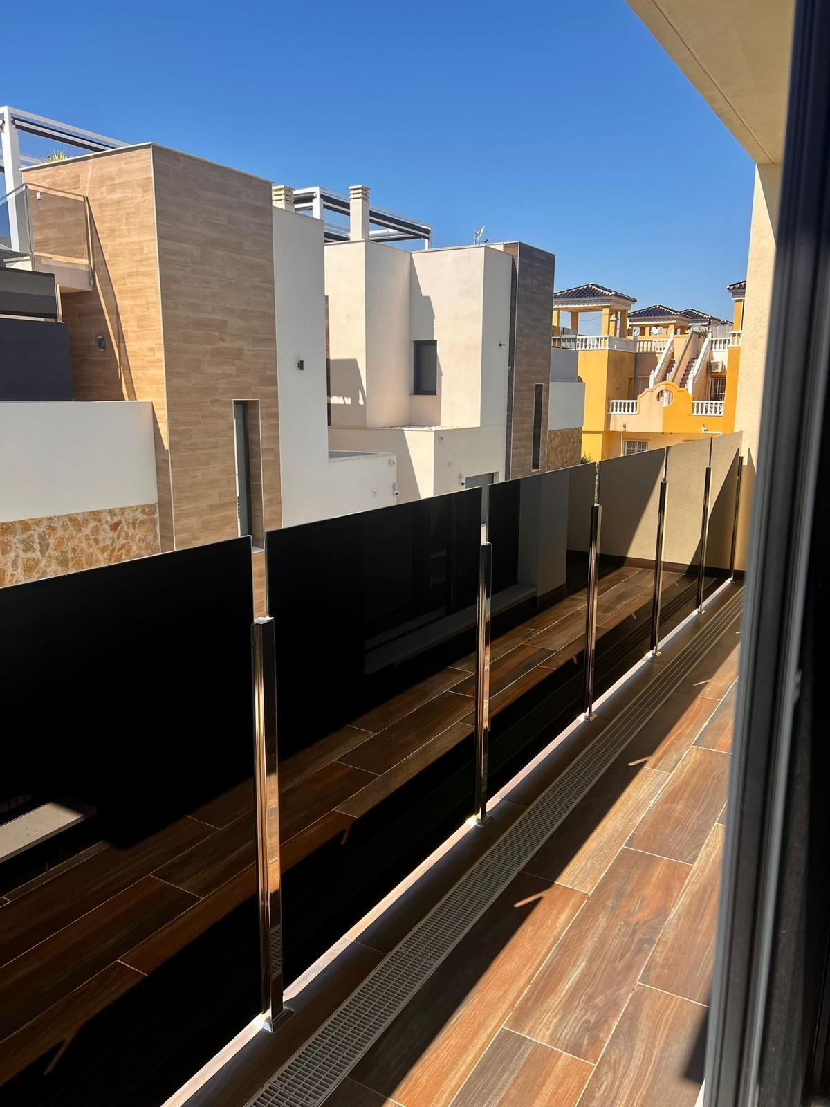 3 Bed, 3 Bath, HouseFor Sale, Orihuela Costa, Alicante