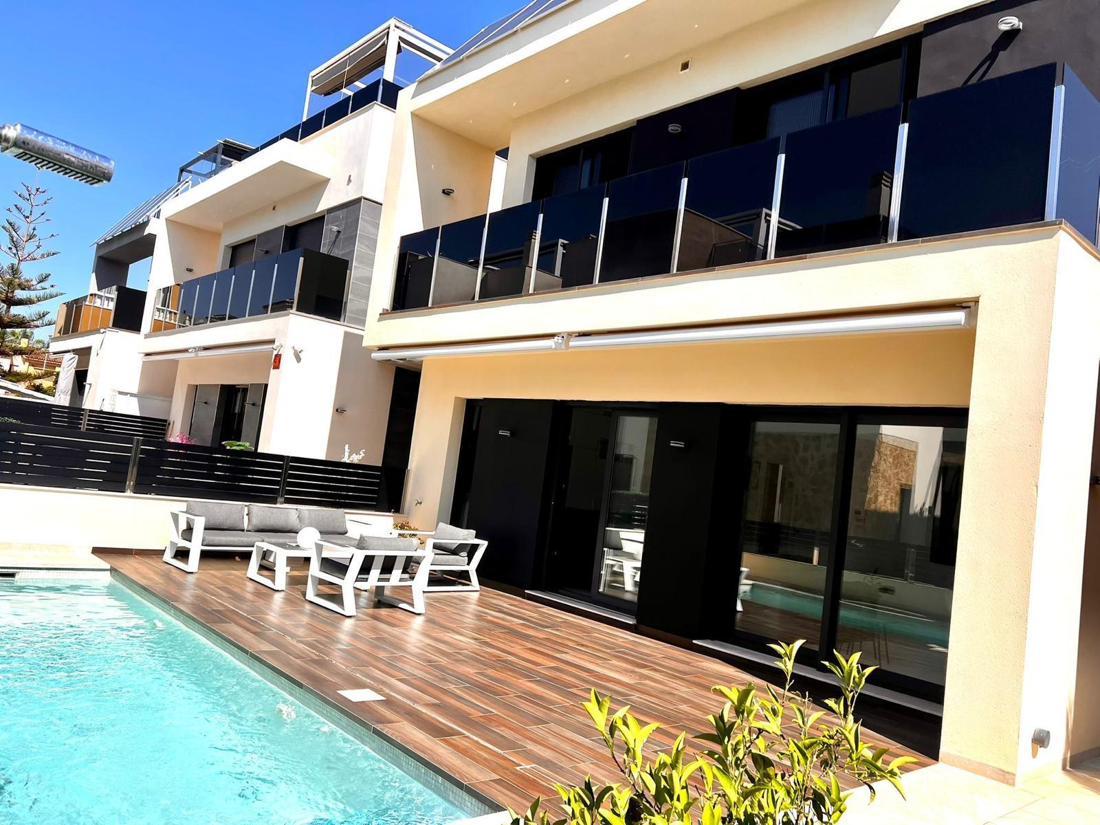 3 Bed, 3 Bath, HouseFor Sale, Orihuela Costa, Alicante