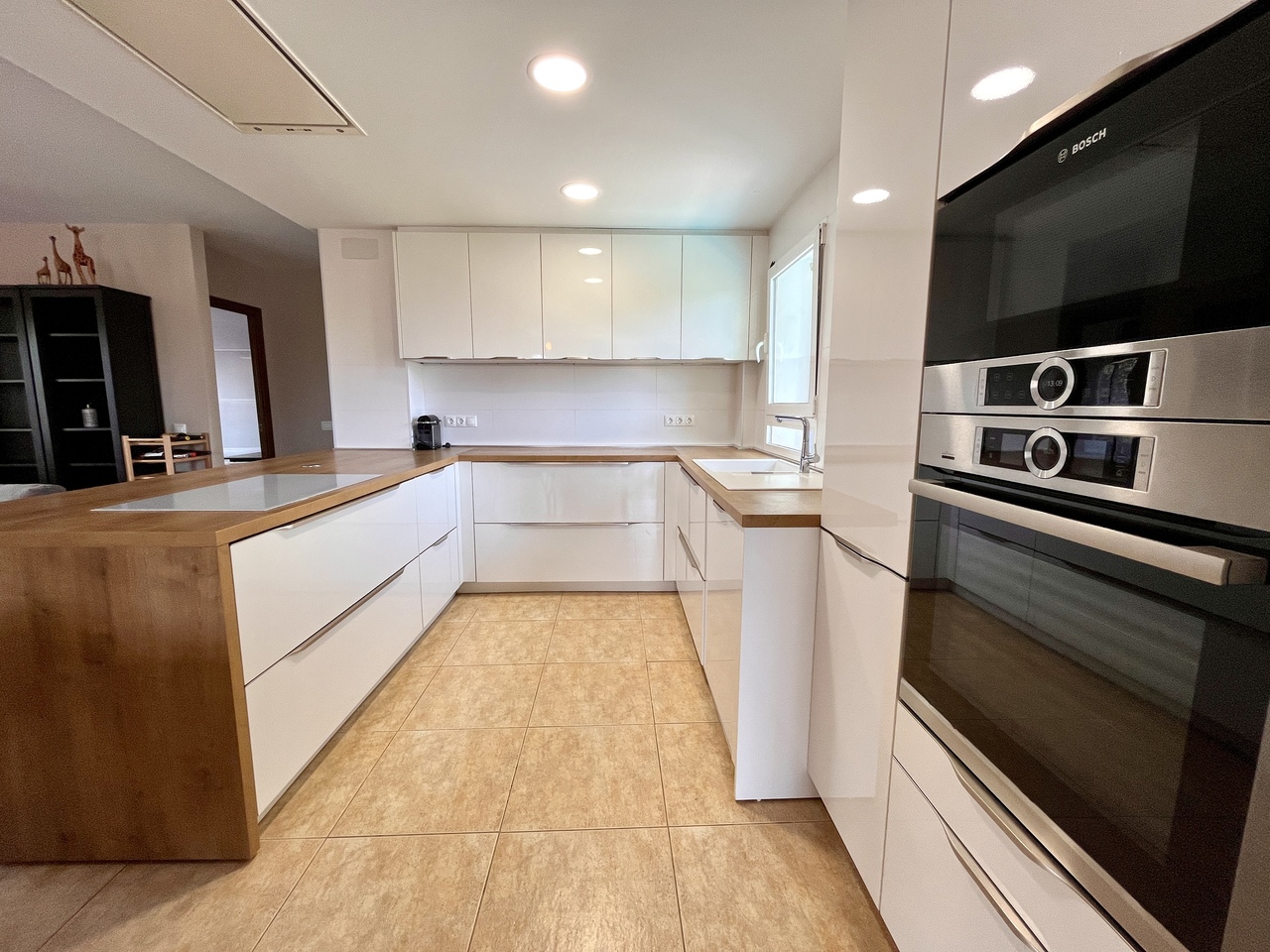 5 Bed, 3 Bath, HouseFor Sale, La Zenia, Alicante 5 Bed, 3 Bath, HouseFor Sale, La Zenia, Alicante
