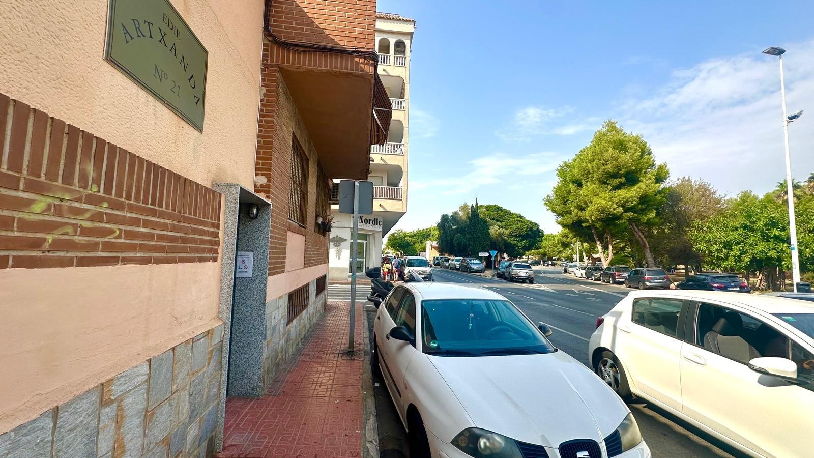 1 Bed, 1 Bath, ApartmentFor Sale, Torrevieja, Alicante 1 Bed, 1 Bath, ApartmentFor Sale, Torrevieja, Alicante