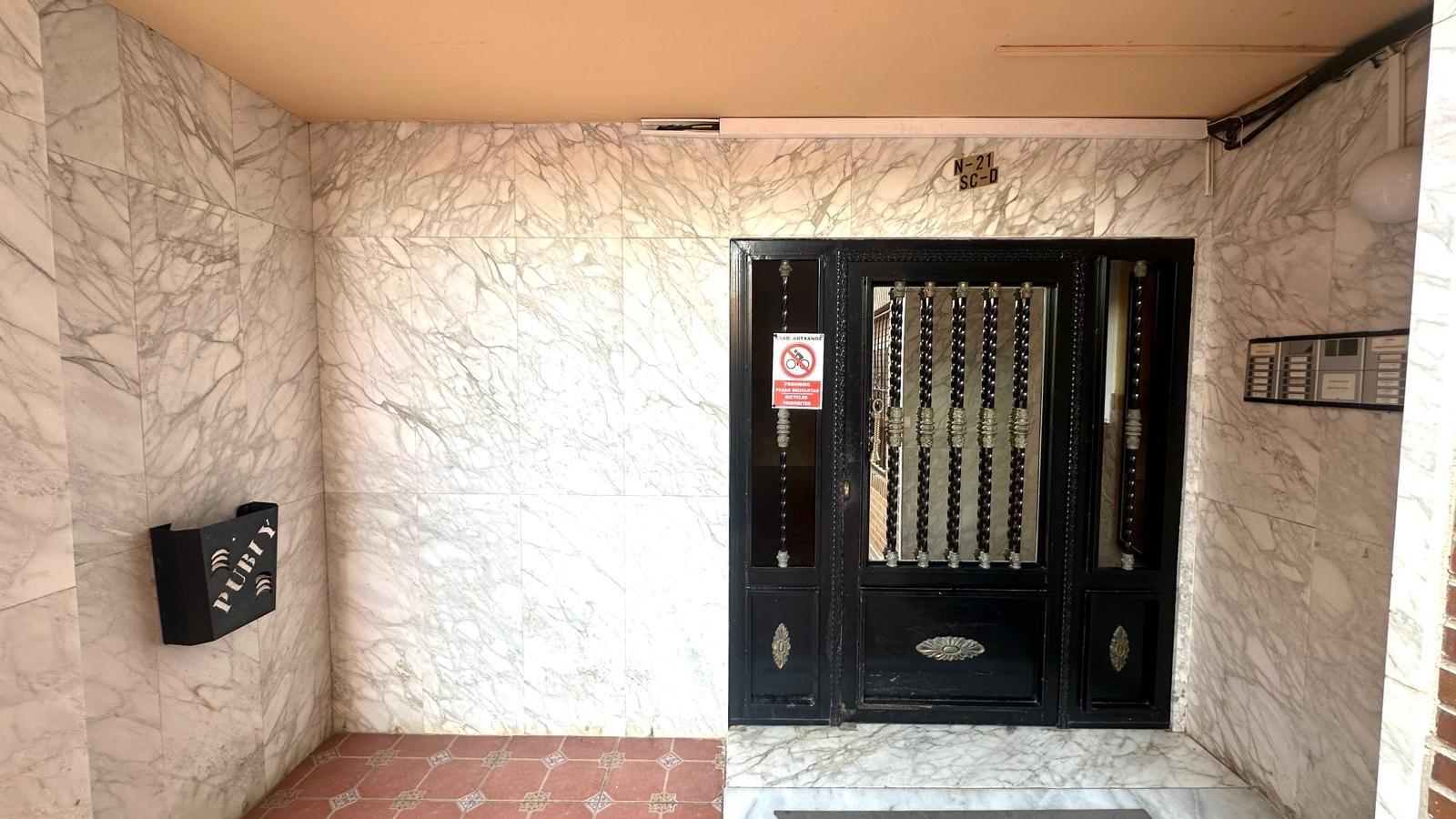 1 Bed, 1 Bath, ApartmentFor Sale, Torrevieja, Alicante 1 Bed, 1 Bath, ApartmentFor Sale, Torrevieja, Alicante