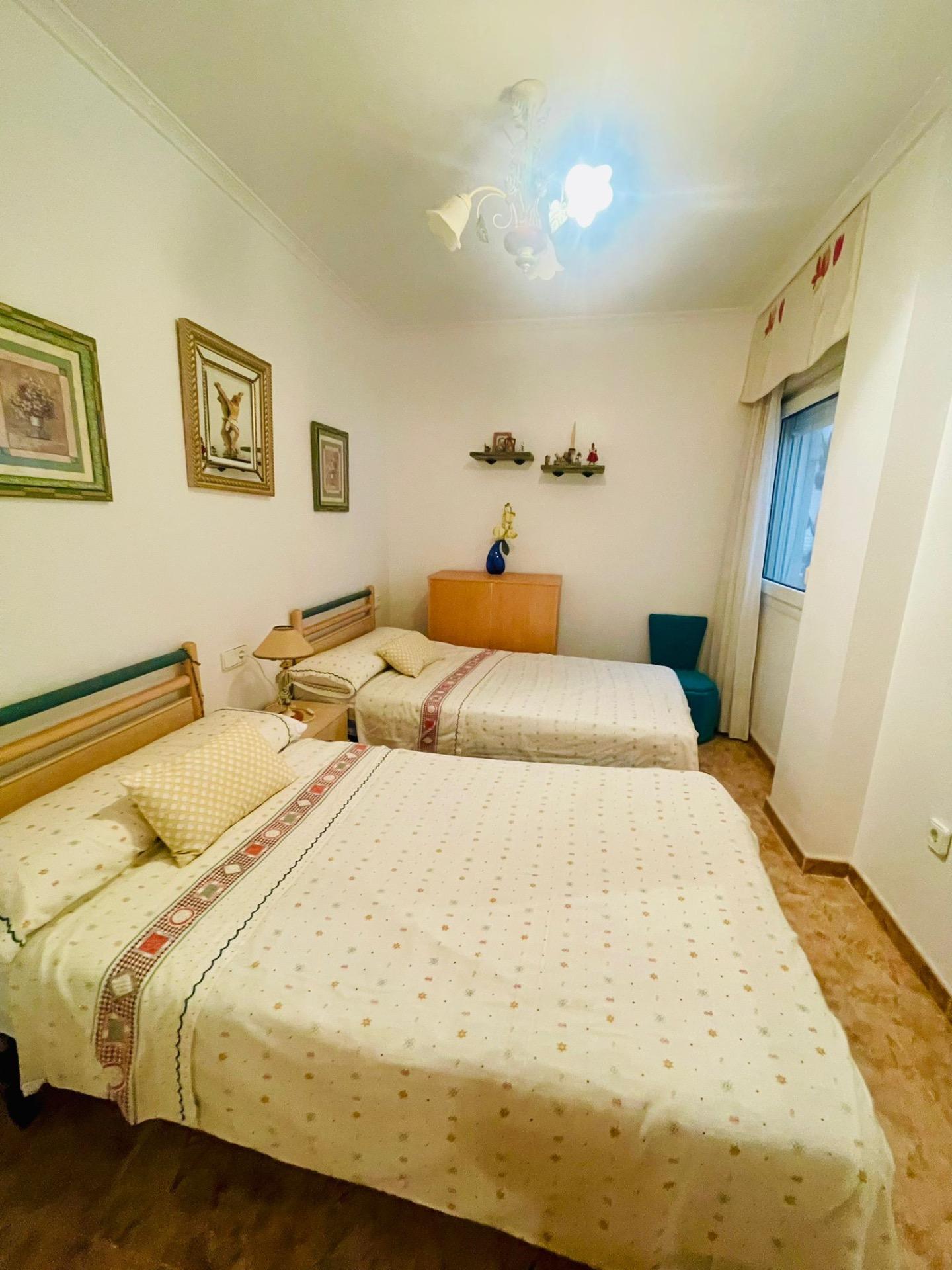 3 Bed, 2 Bath, ApartmentFor Sale, Torrevieja, Alicante