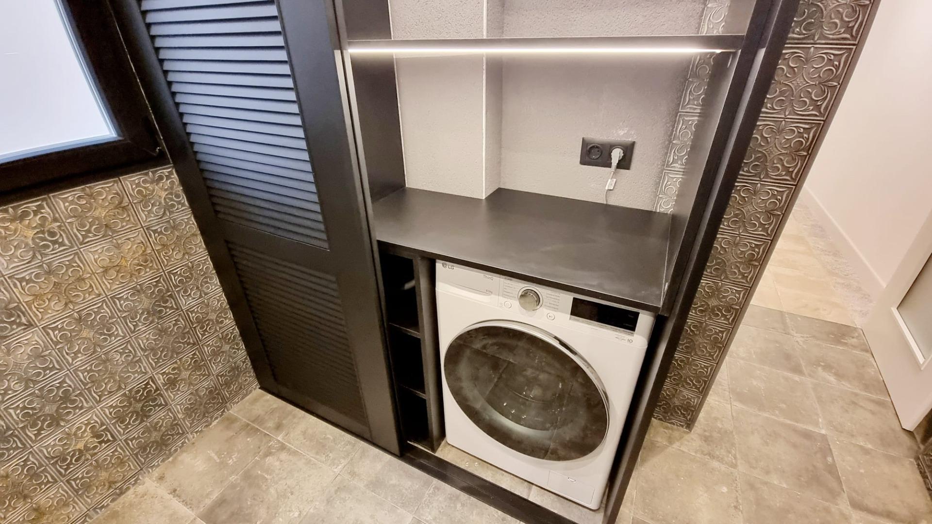 2 Bed, 1 Bath, ApartmentFor Sale, Torrevieja, Alicante